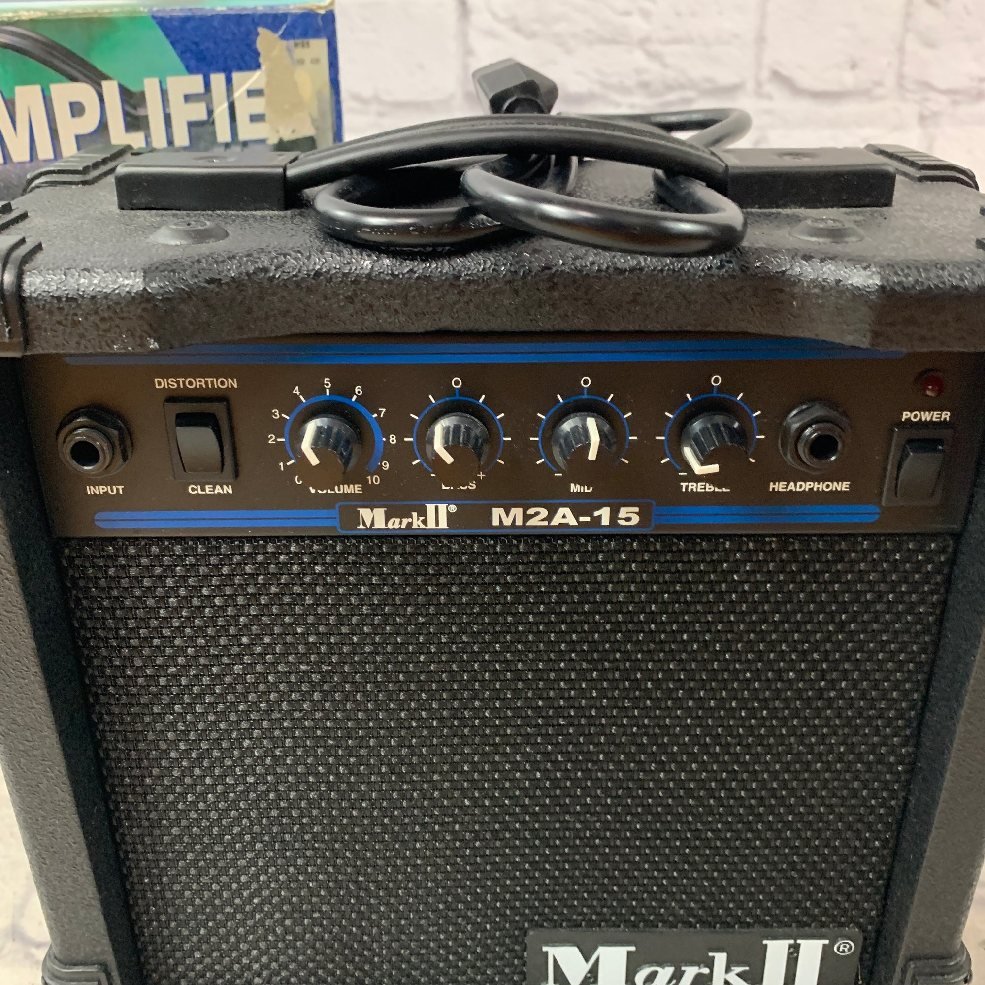 First Act Mark II M2A-15 Guitar Amp