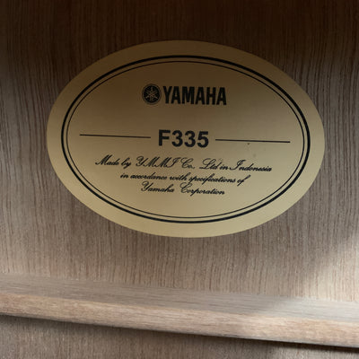 Yamaha F335 Dreadnought Acoustic Guitar