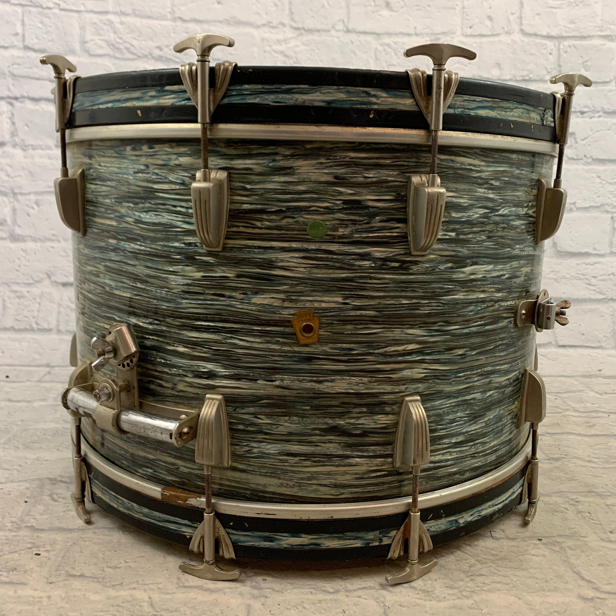 WFL Super Classic 14" x 22" Bass Drum - Blue Oyster Pearl