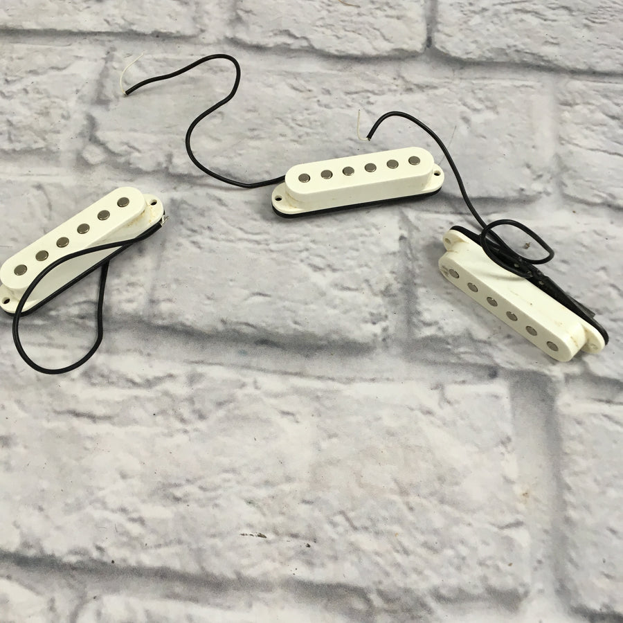 Unknown Strat White Electric Guitar Pickups - Set  of 3