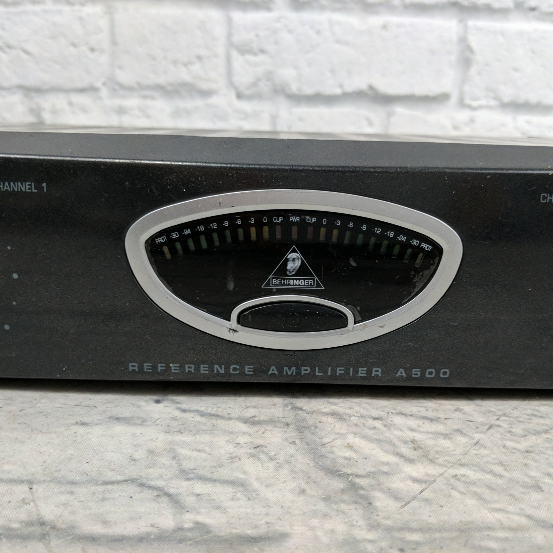 Behringer Reference Amplifier A500