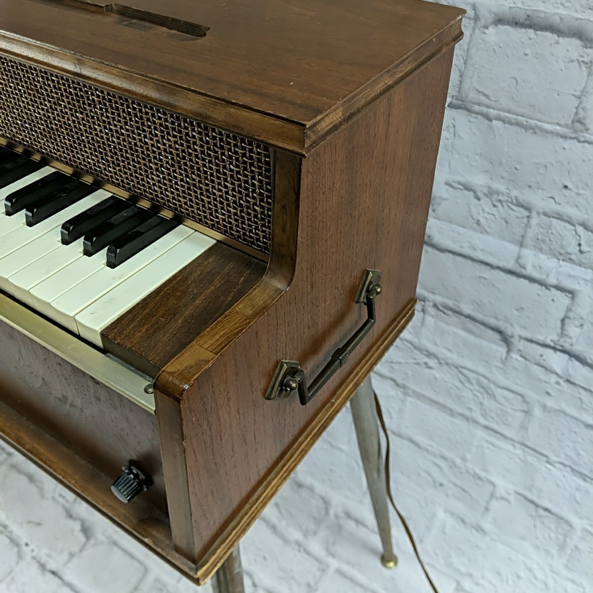 Audion Consolette Reed Organ with Legs