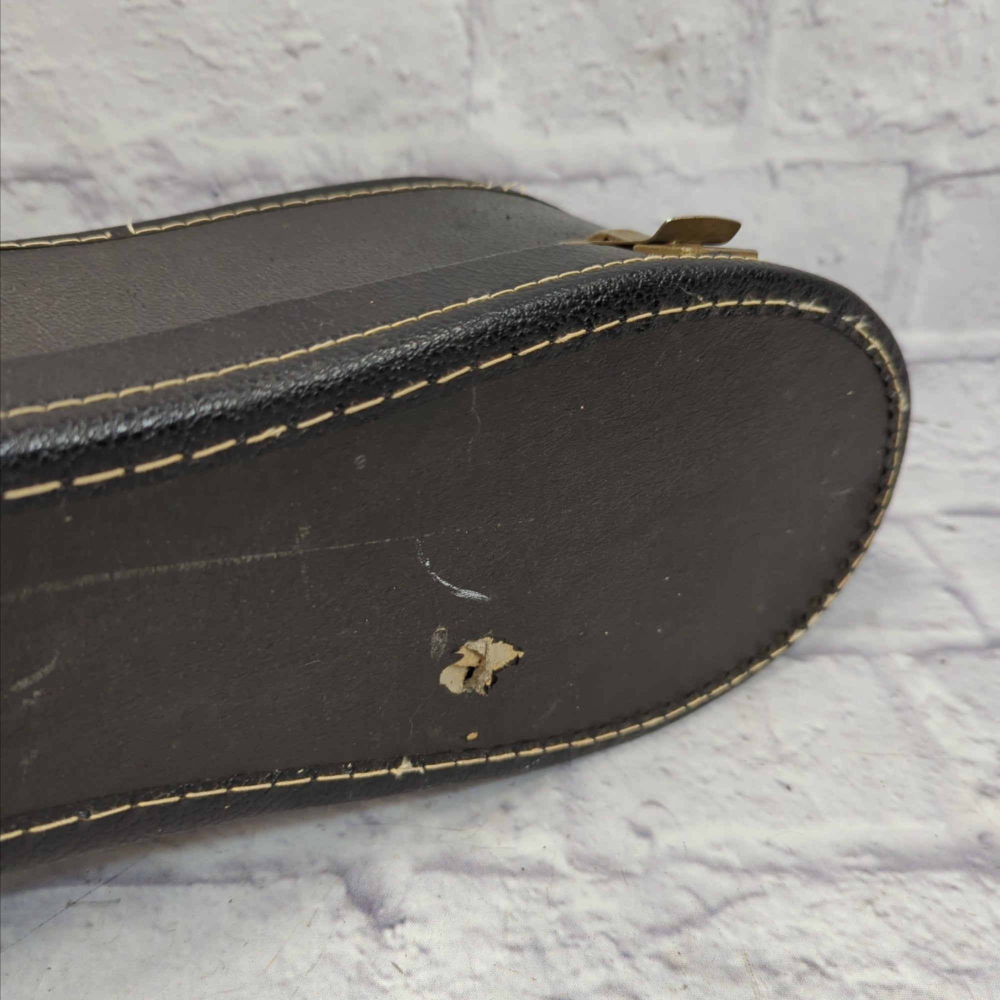 Unknown Acoustic Chipboard Hard Case with Black Interior 42" x 17"
