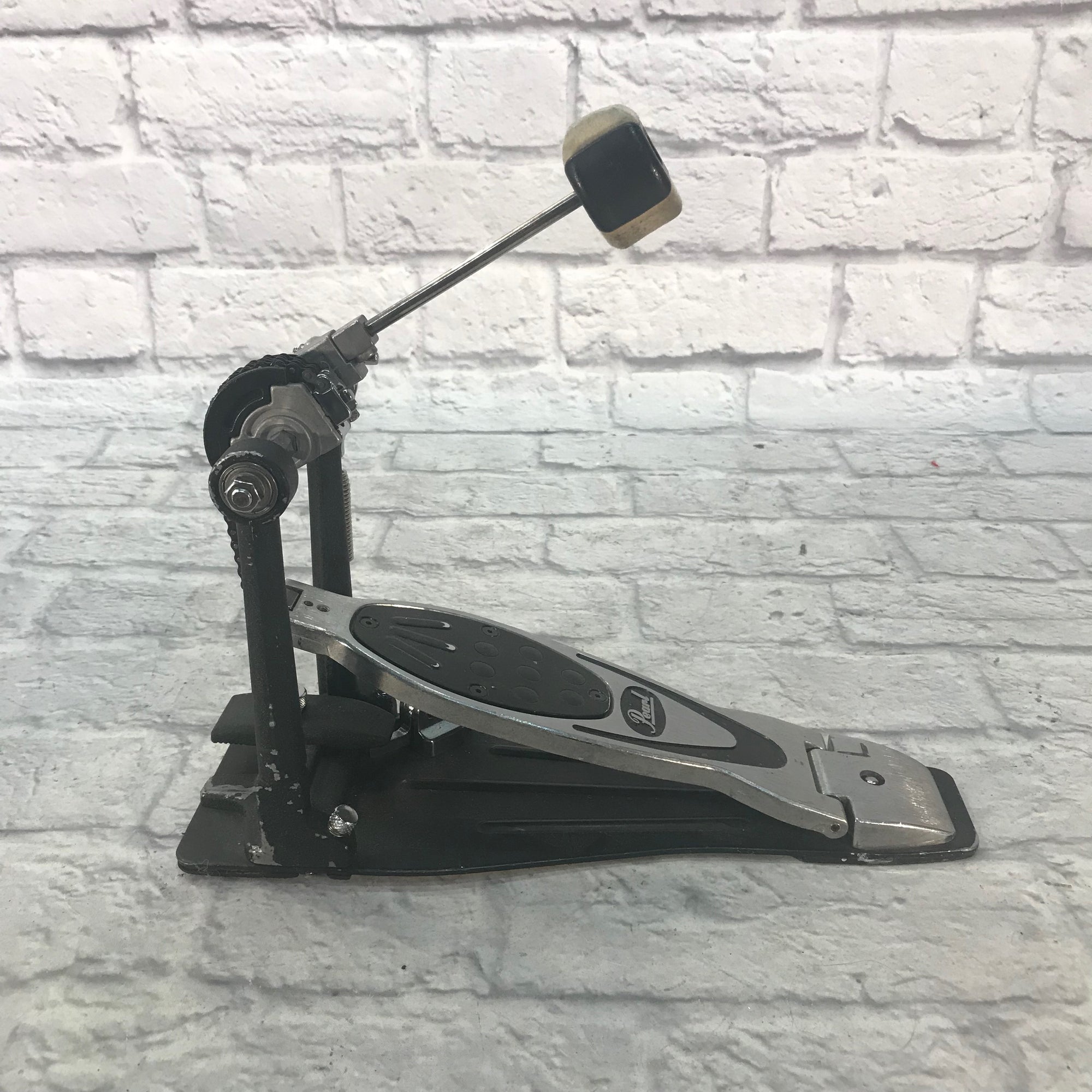 pearl eliminator single pedal Pearl P2000C Eliminator Single Pedal Chain Drive