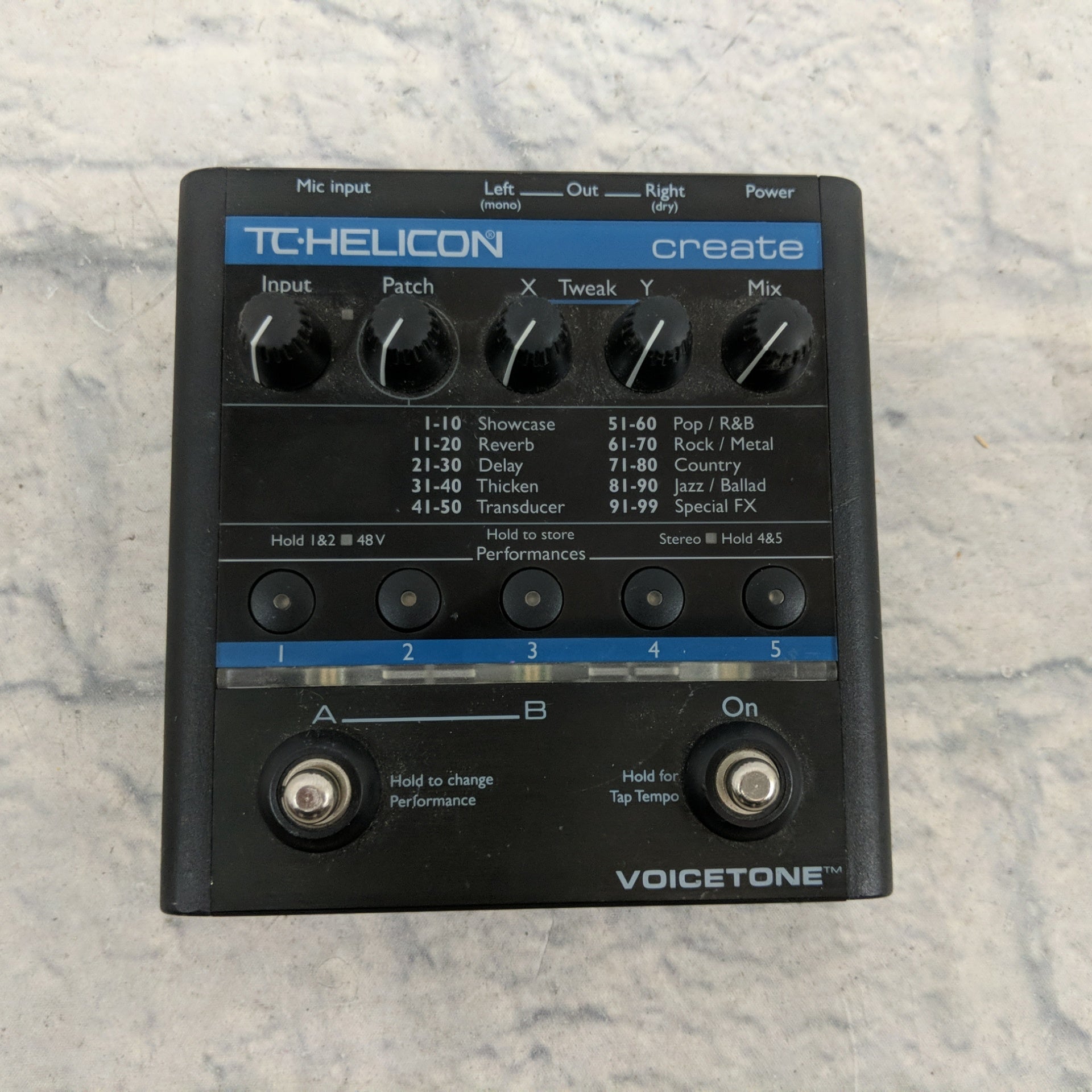 TC Helicon Voicetone Create