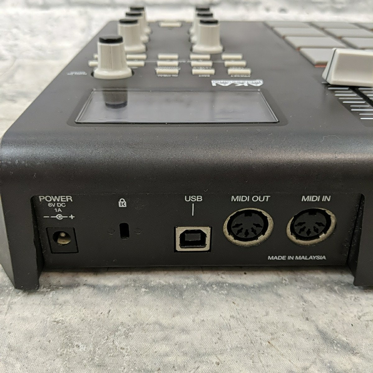 Akai MPD26 USB MIDI DJ Pad Controller