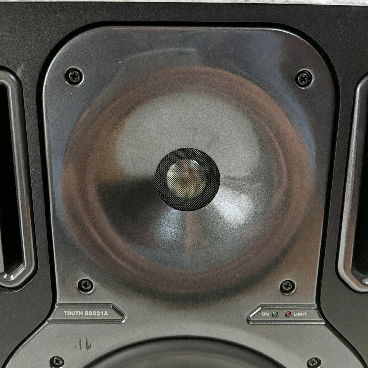 Behringer Truth B2013A Studio Monitor Pair
