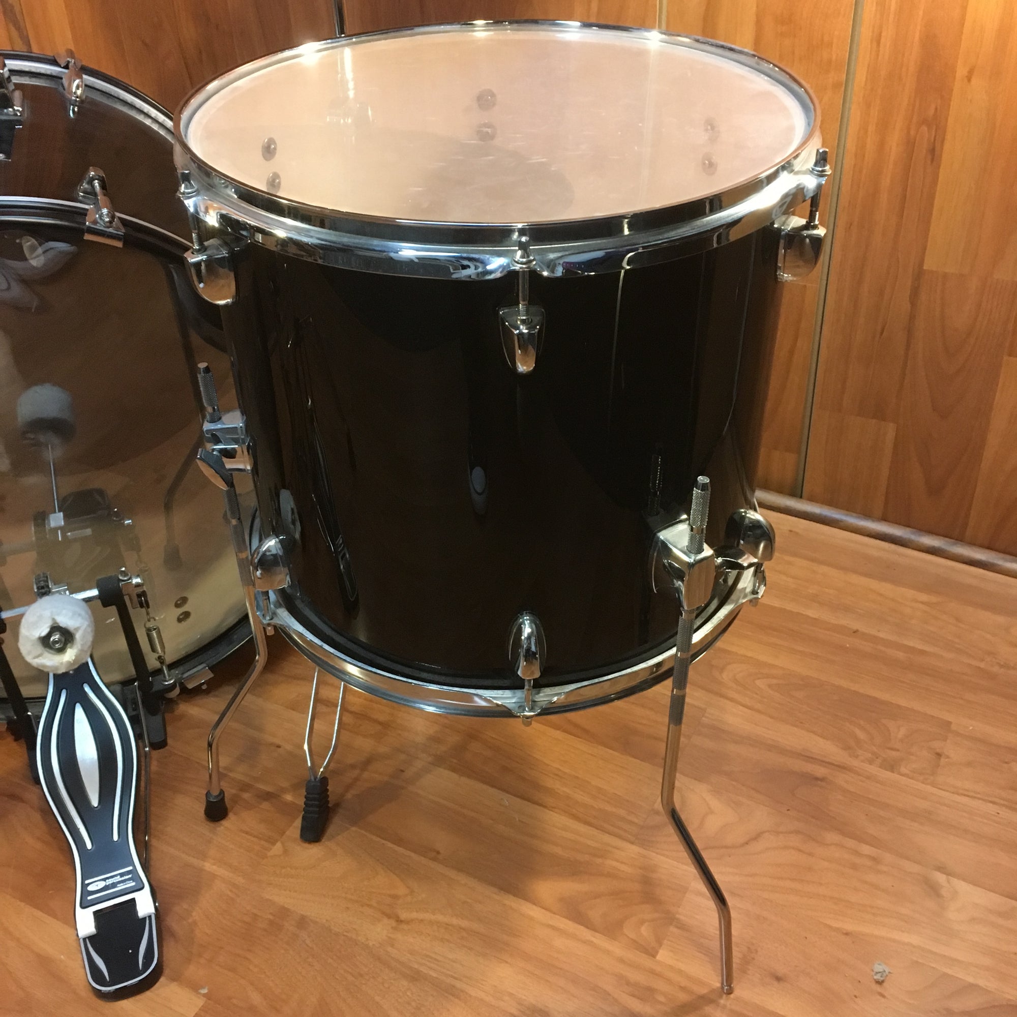 Sound Percussion 4 Piece Black Drum Set with Hardware and Cymbals