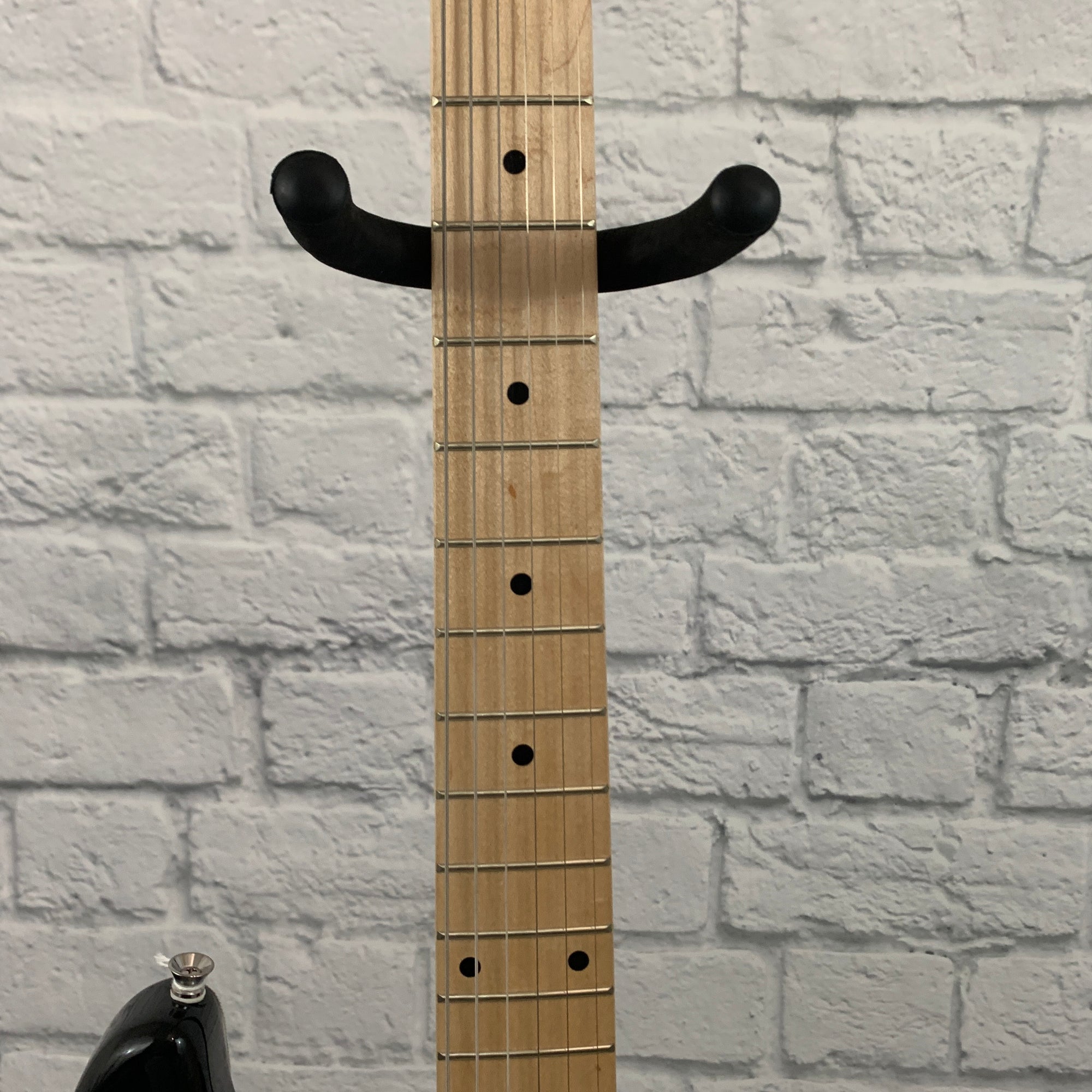 Nashville Guitar Works 135 Double Cutaway - Black, Maple Fretboard