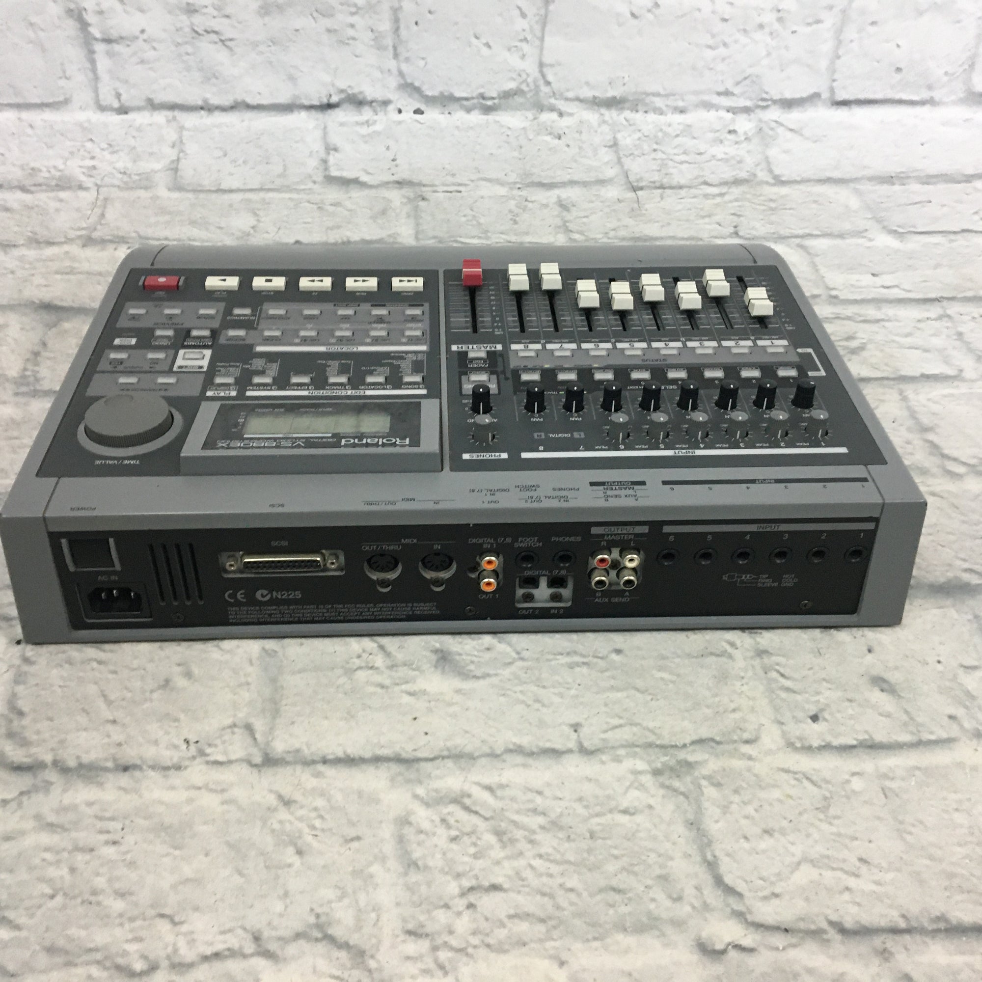 Roland VS-880EX Digital 8-Track Recorder