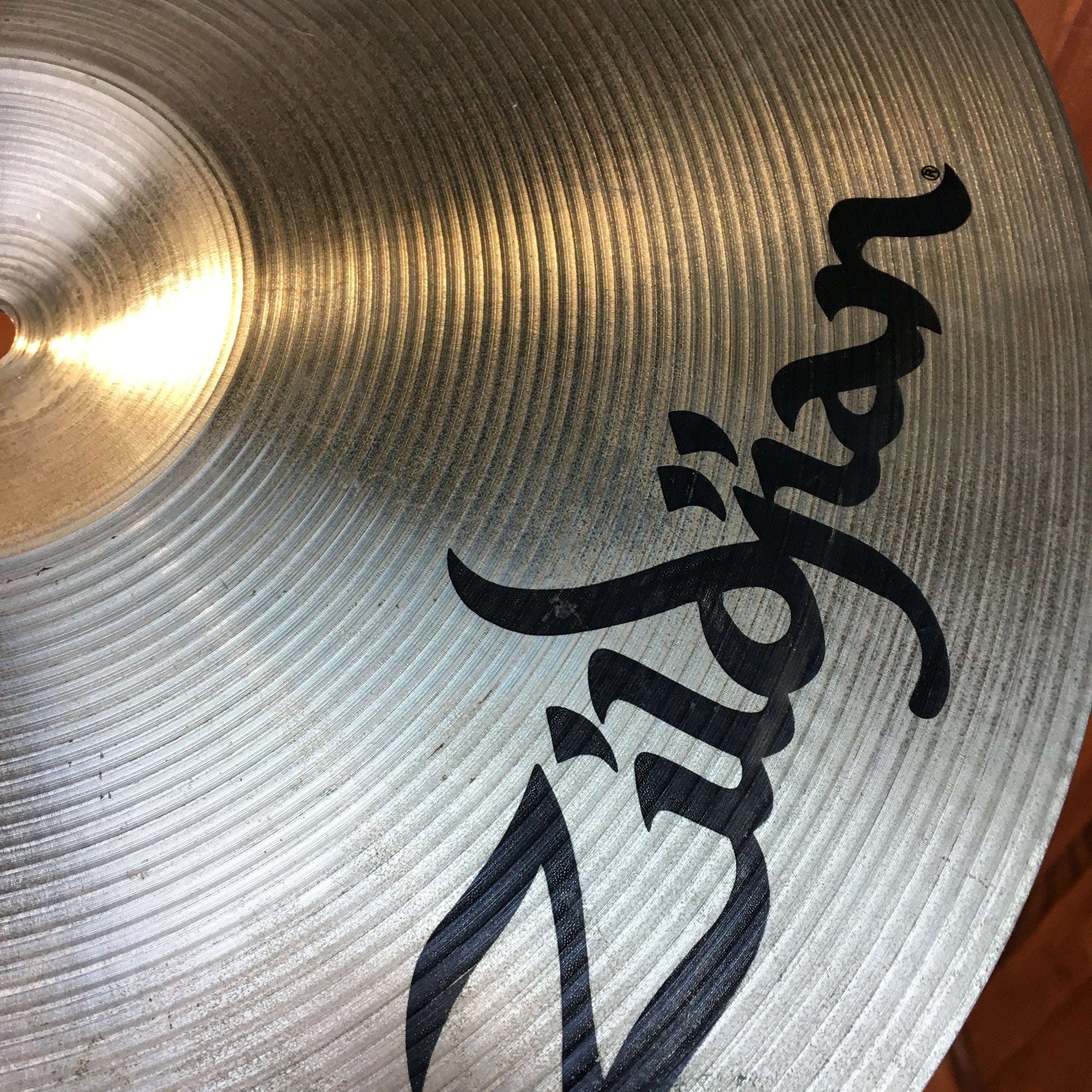 Zildjian Avedis 16 Inch Medium Crash Cymbal