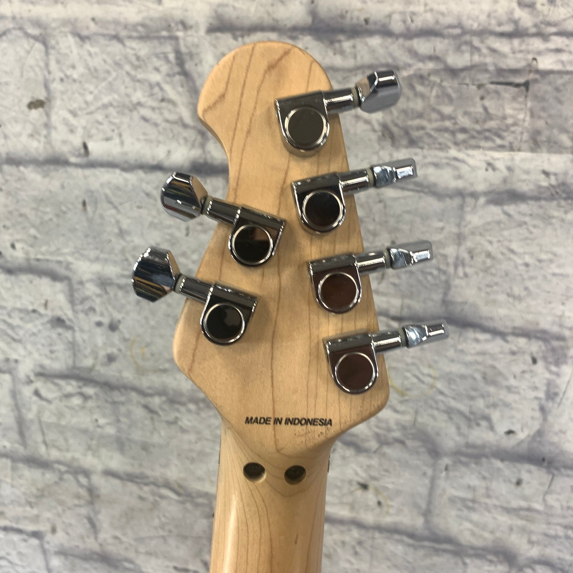 ★値下★程度極上★送料無料★Sterling by MUSICMAN AX3O Sterling AX3FM Axis Electric Guitar | zZounds