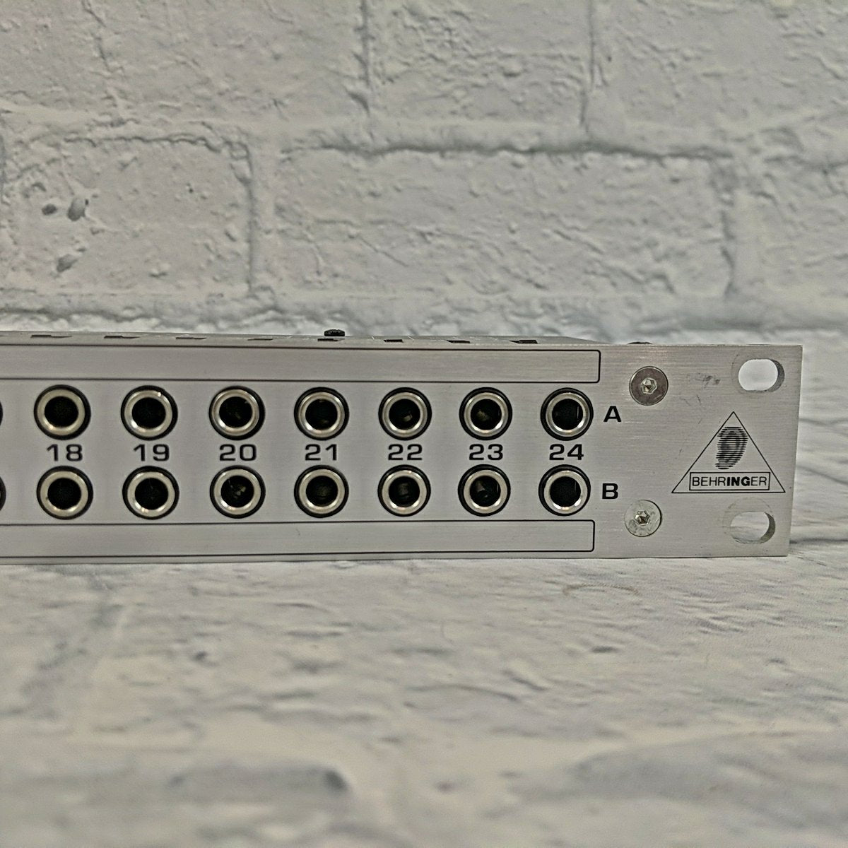Behringer UltraPatch Pro PX2000 Patchbay