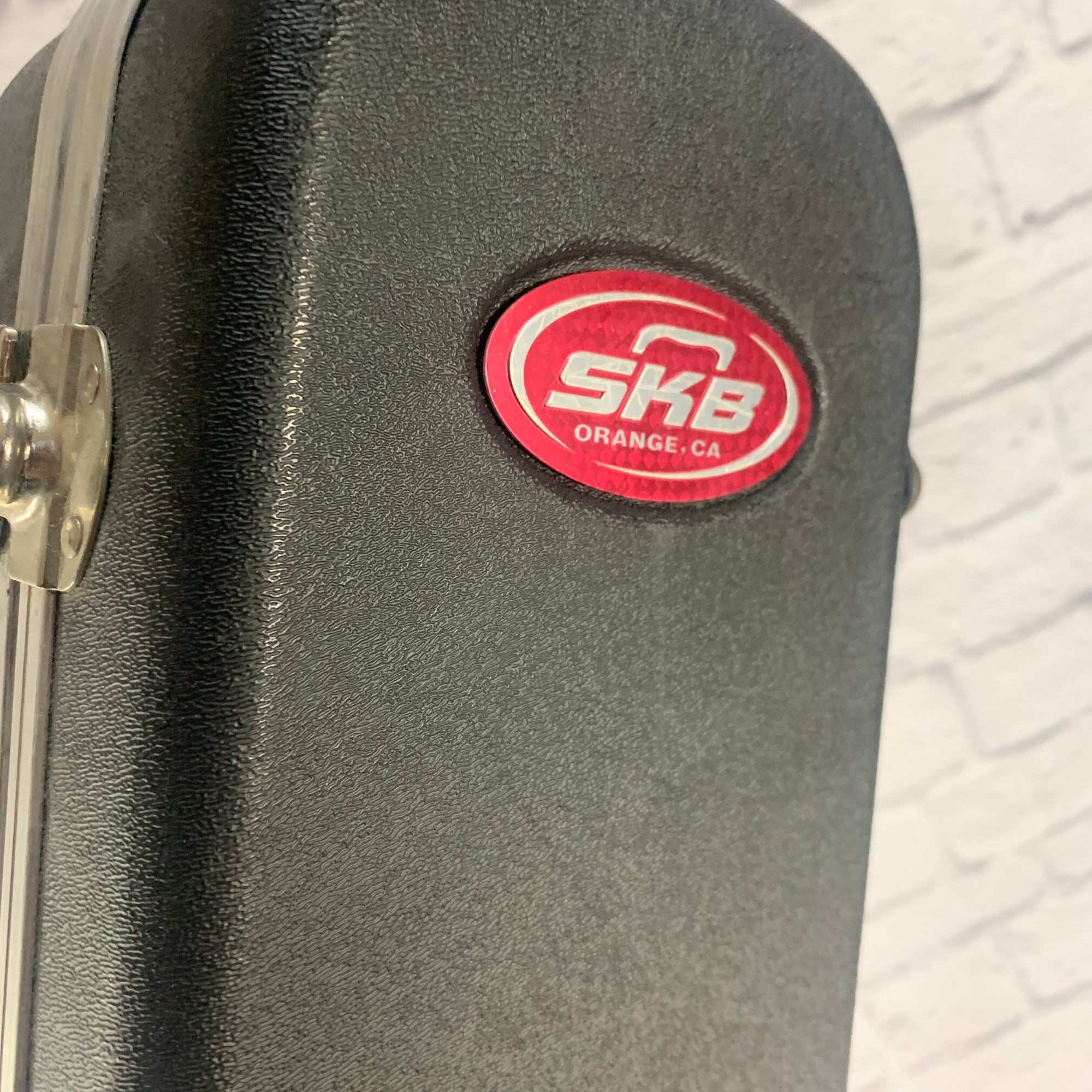 SKB 335 Hard Shell Case