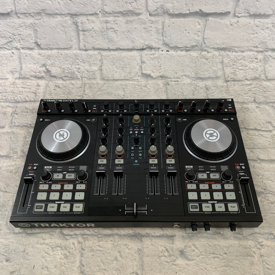 Native Instruments Traktor Kontrol S4 MK2 DJ Controller with Gig Bag