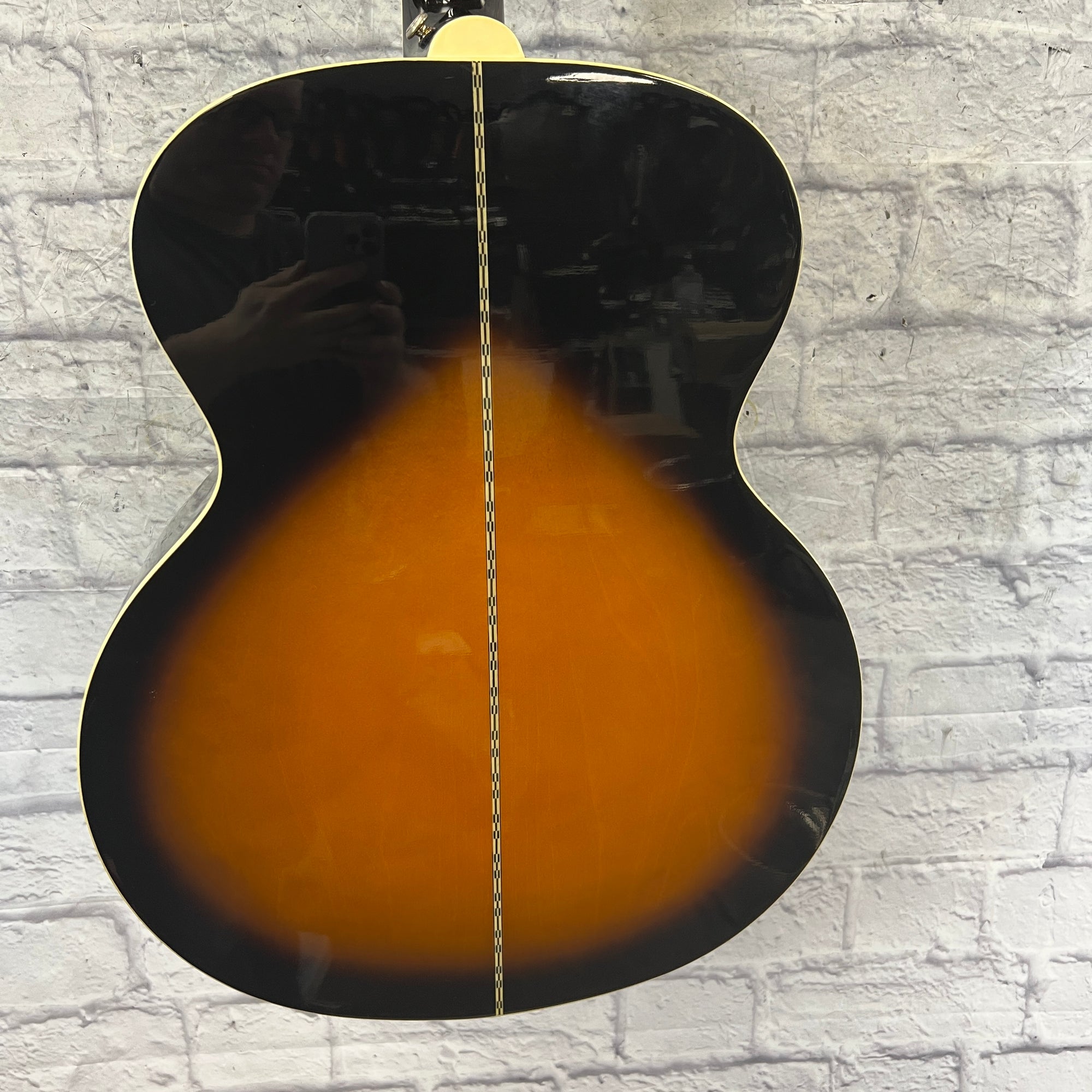 Epiphone EJ200 Vintage Sunburst Jumbo Acoustic Guitar