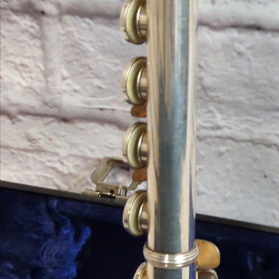 Armstrong 104 Closed Hole Flute with B-Foot