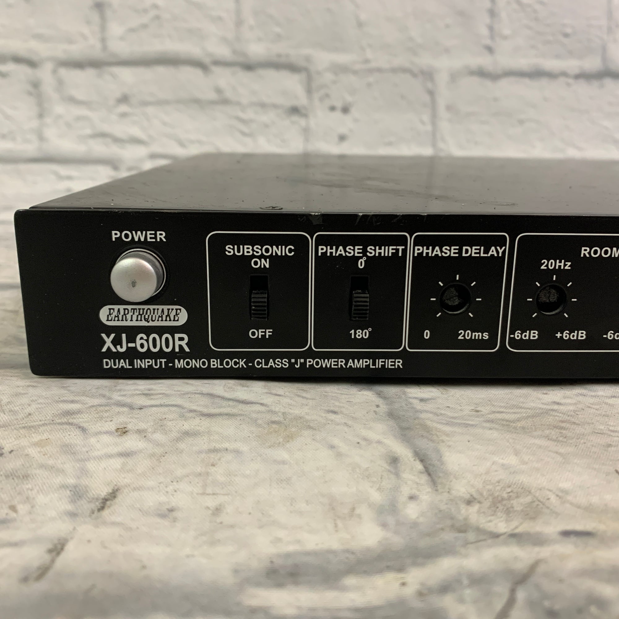 Earthquake Music XJ-600R Dual-Input Mono Block AS IS