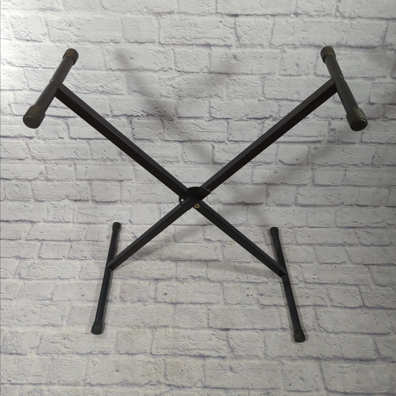 Unknown Single Keyboard Stand