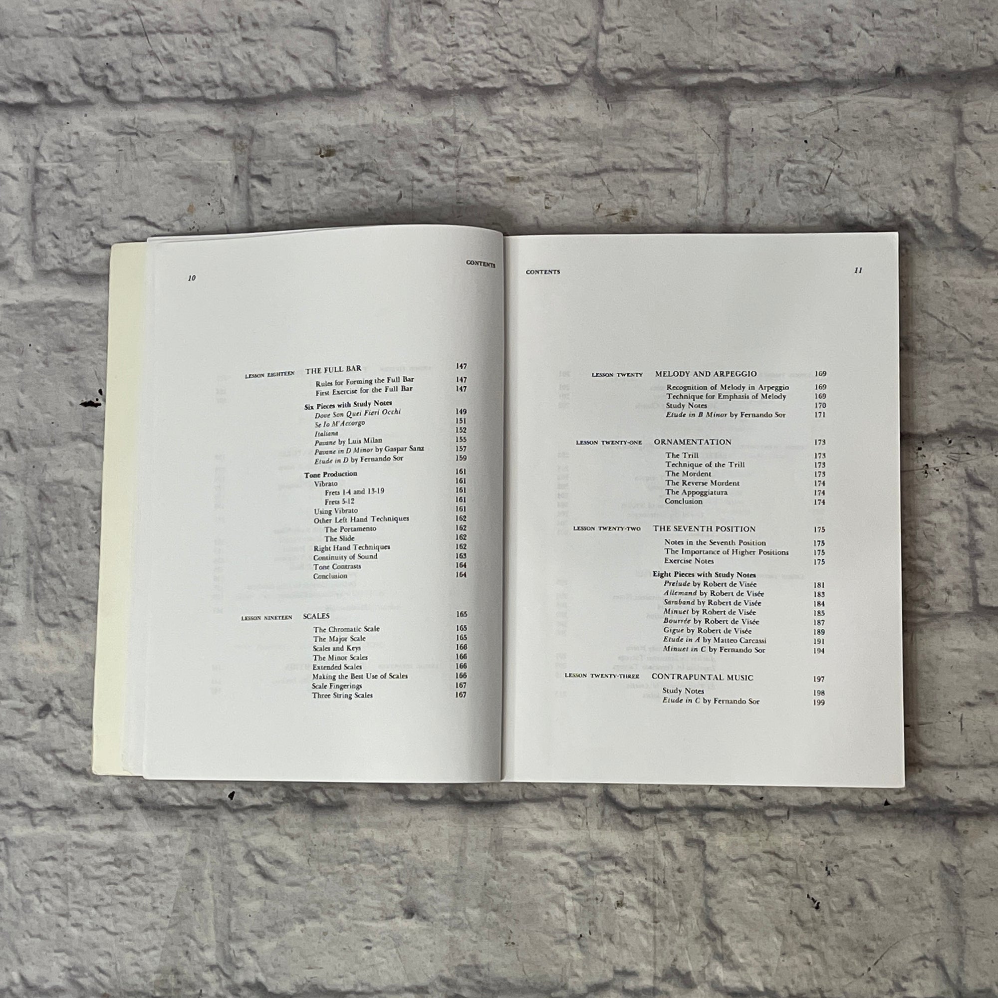 Frederick M. Noad Solo Guitar Playing I Second Edition
