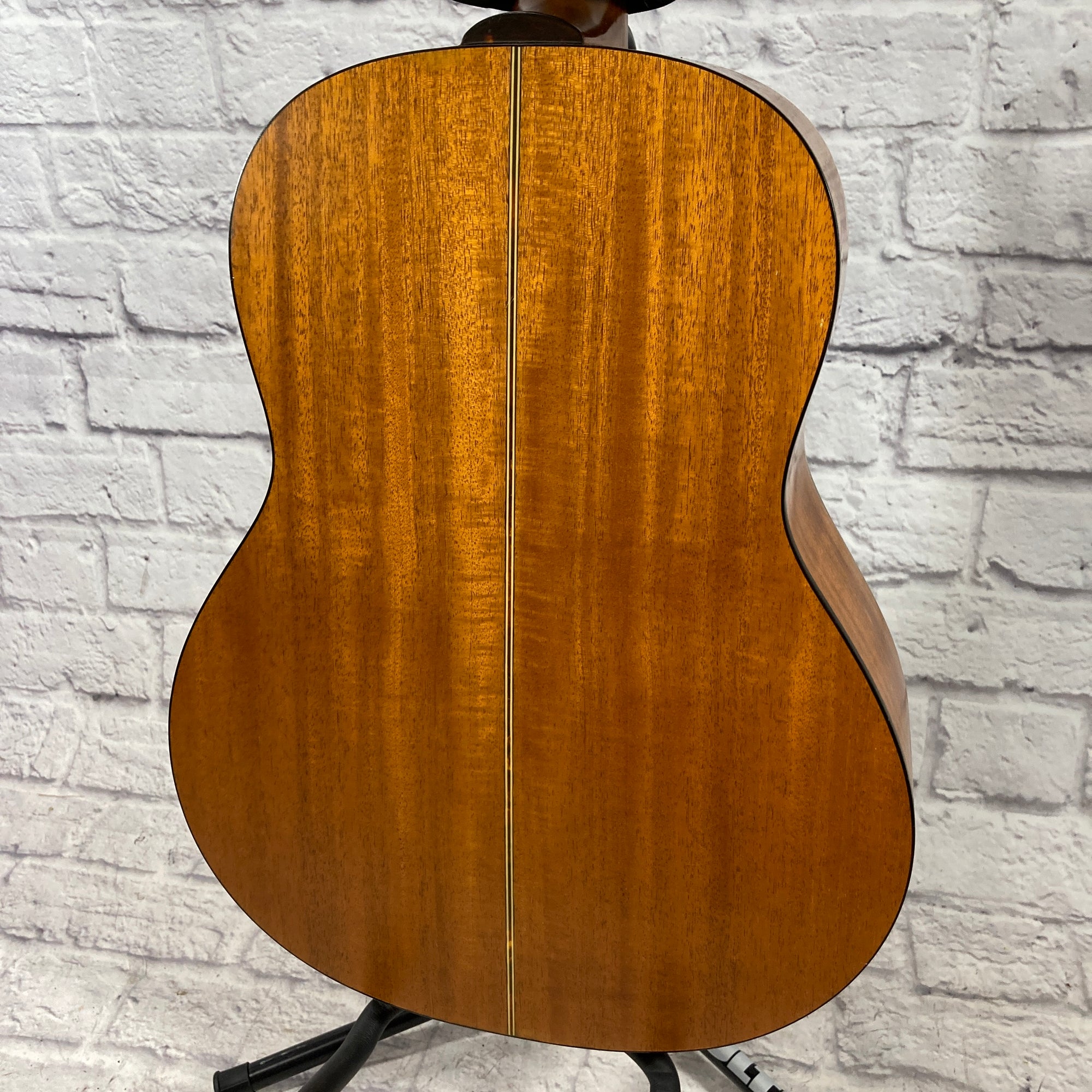 Ibanez R300 Acoustic Guitar