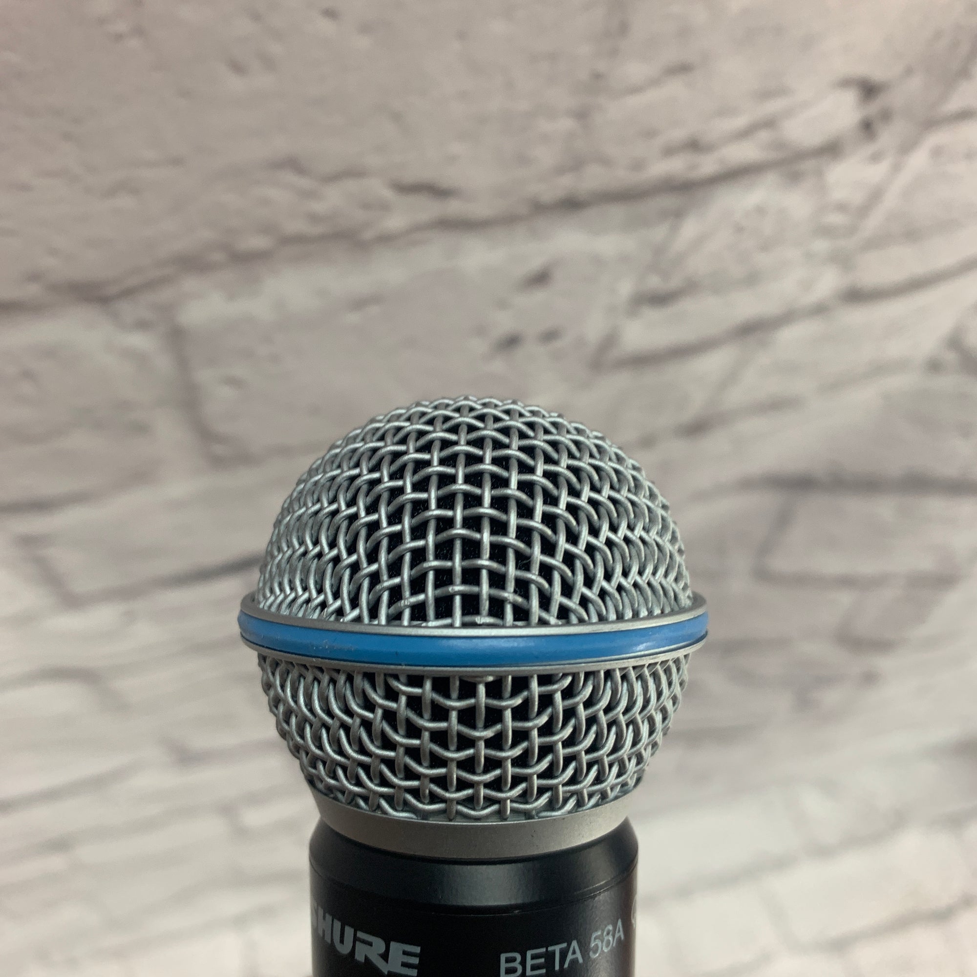 Shure BLX24R With Wireless Beta 58A