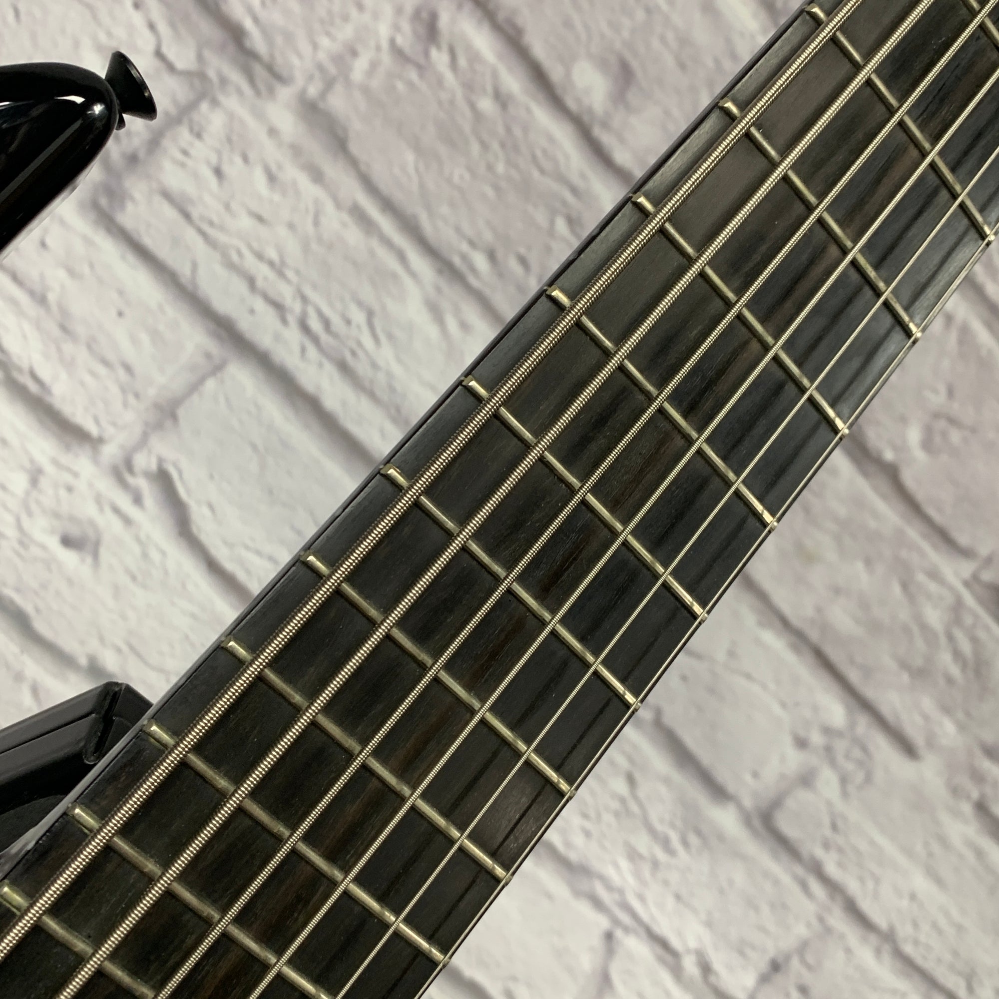 Carvin USA 6-String Bass Guitar Midnight Blue Burst