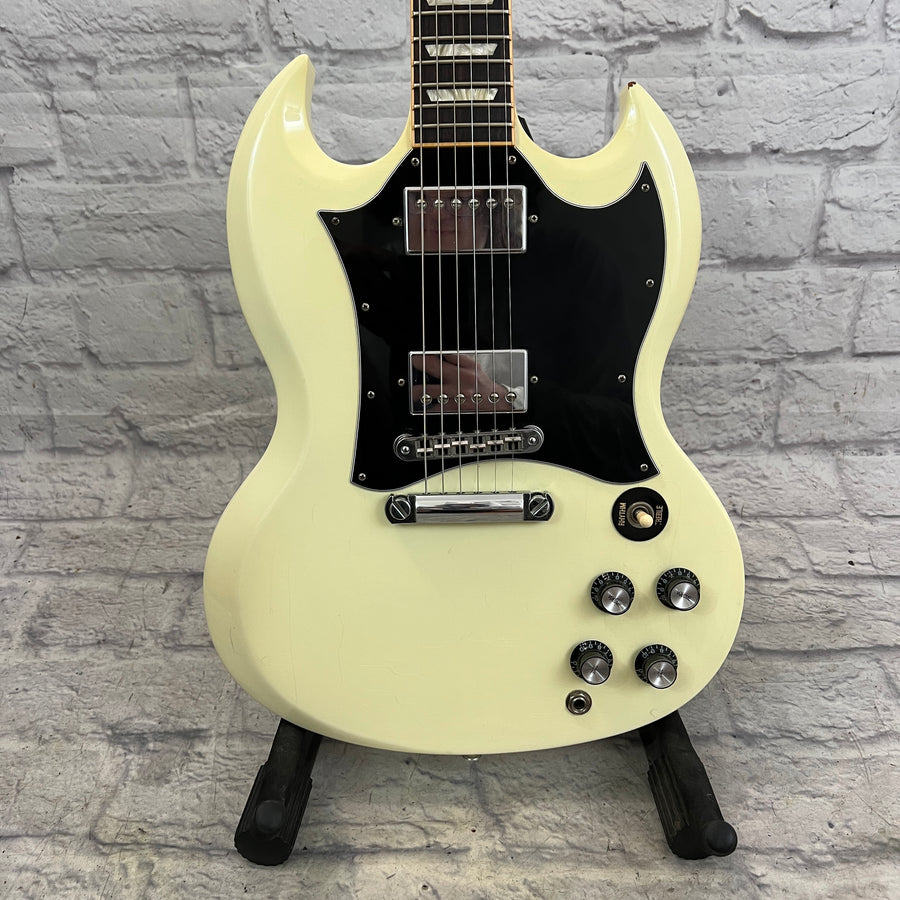 Gibson 2013 SG Standard White Electric Guitar