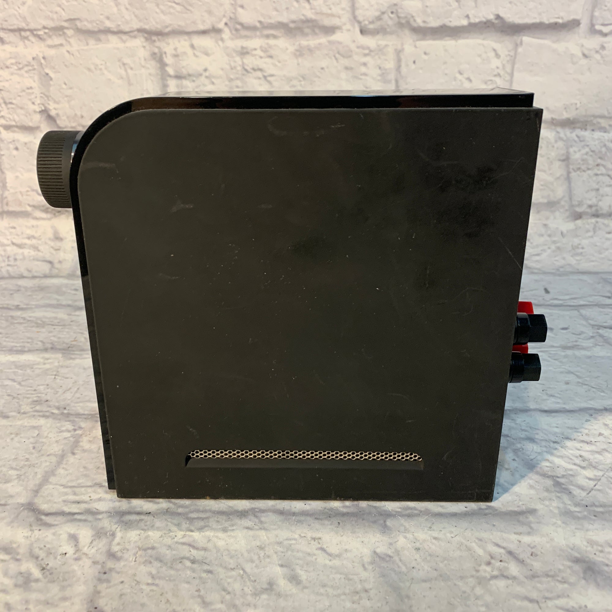NAD D3020 Hybrid Digital DAC / Amplifier /Head Amp / Bluetooth - Never Opened