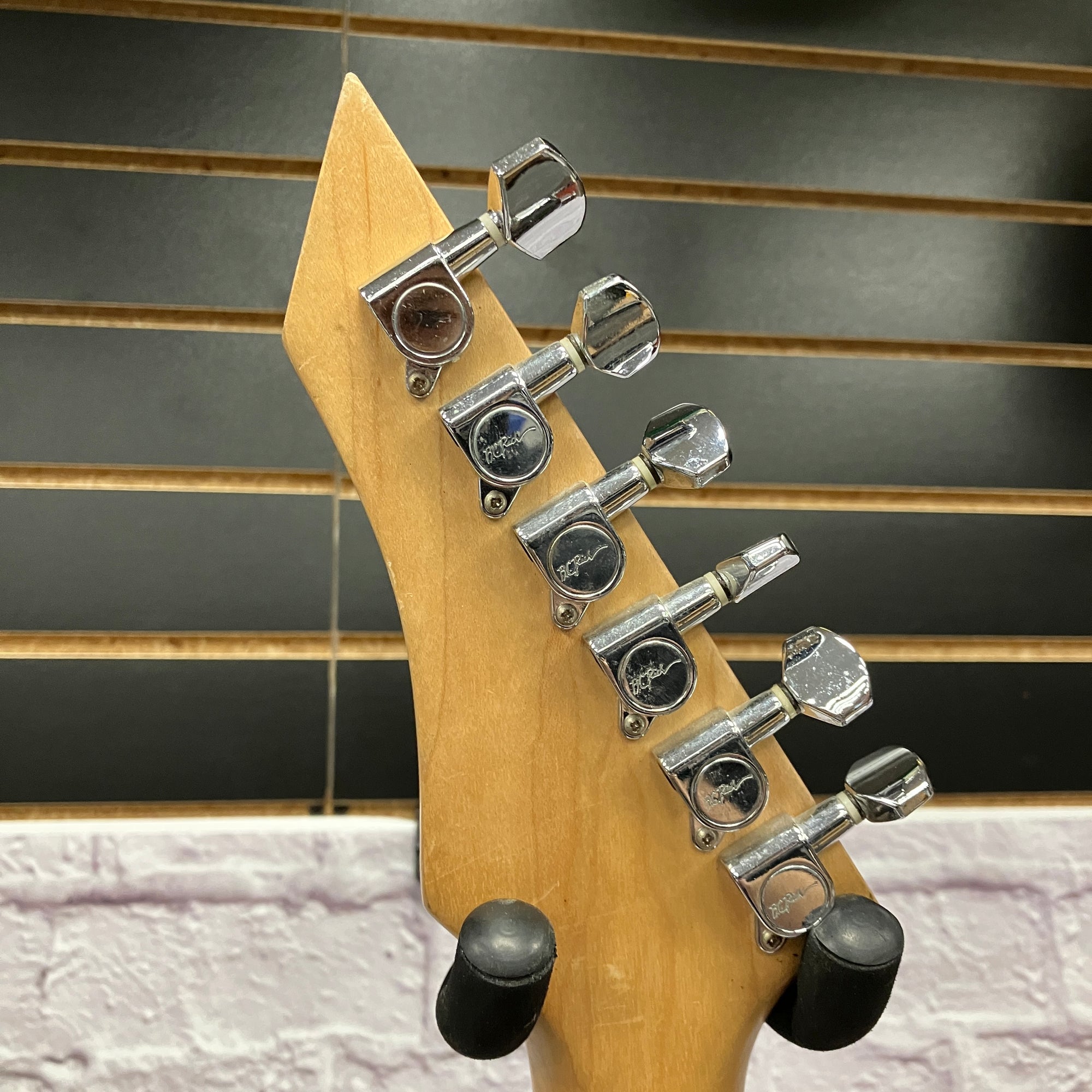 BC Rich Bronze Series Warlock Red