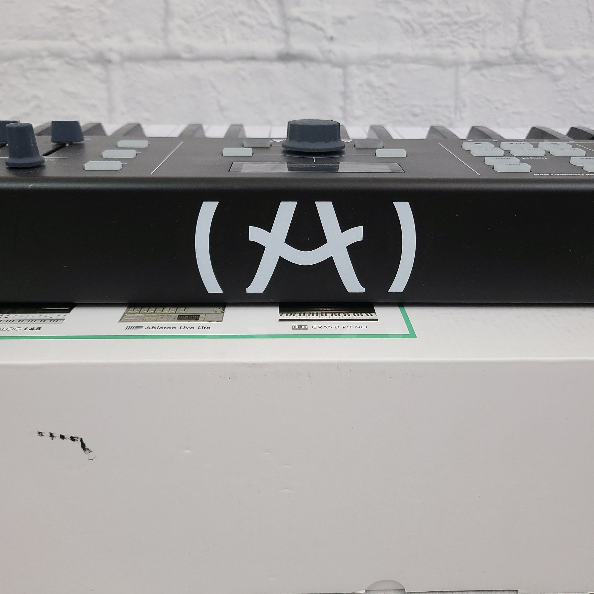 Arturia Keylab 49 Key Essential Midi Controller