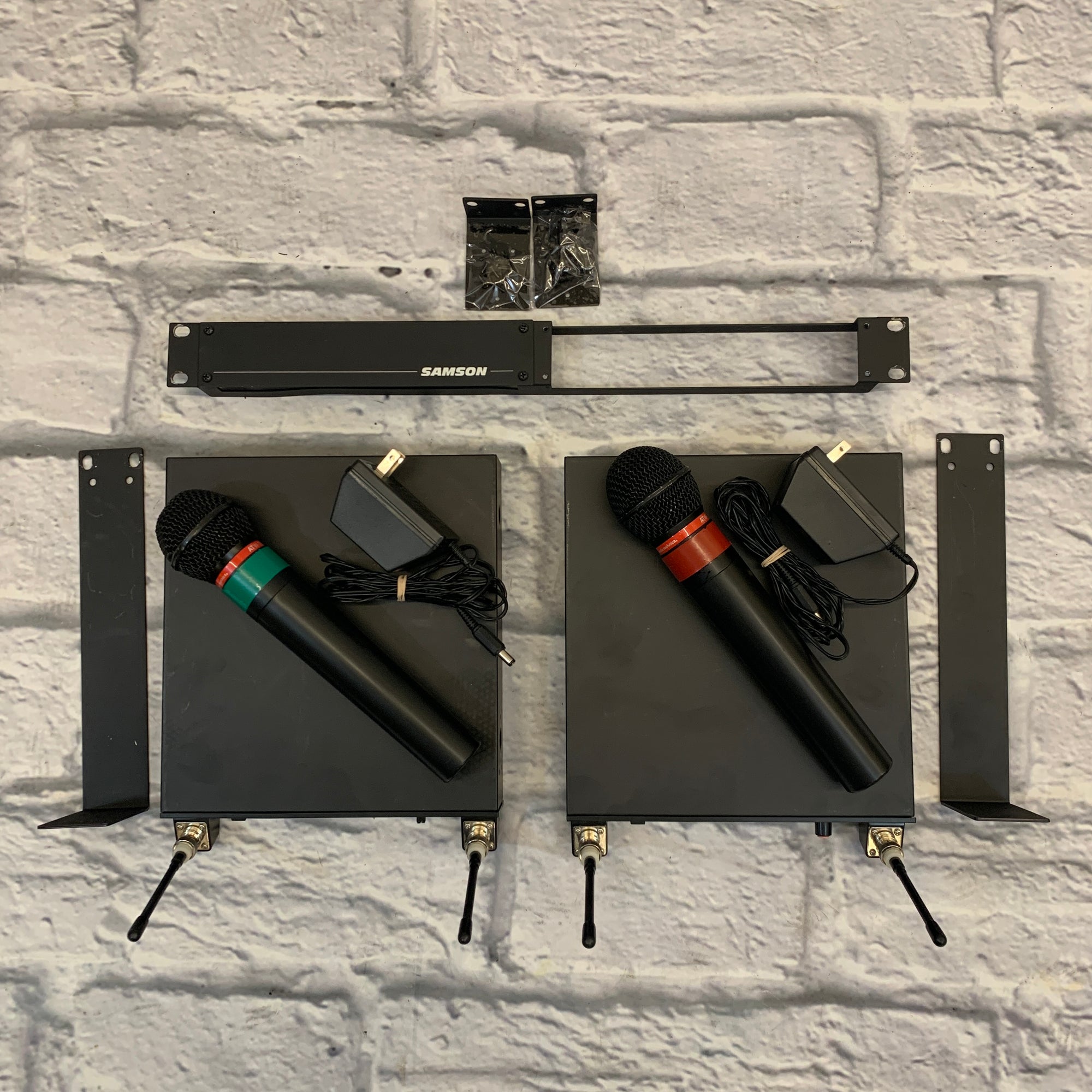 Audio Technica ATW-R14 Dual Wireless Microphone System