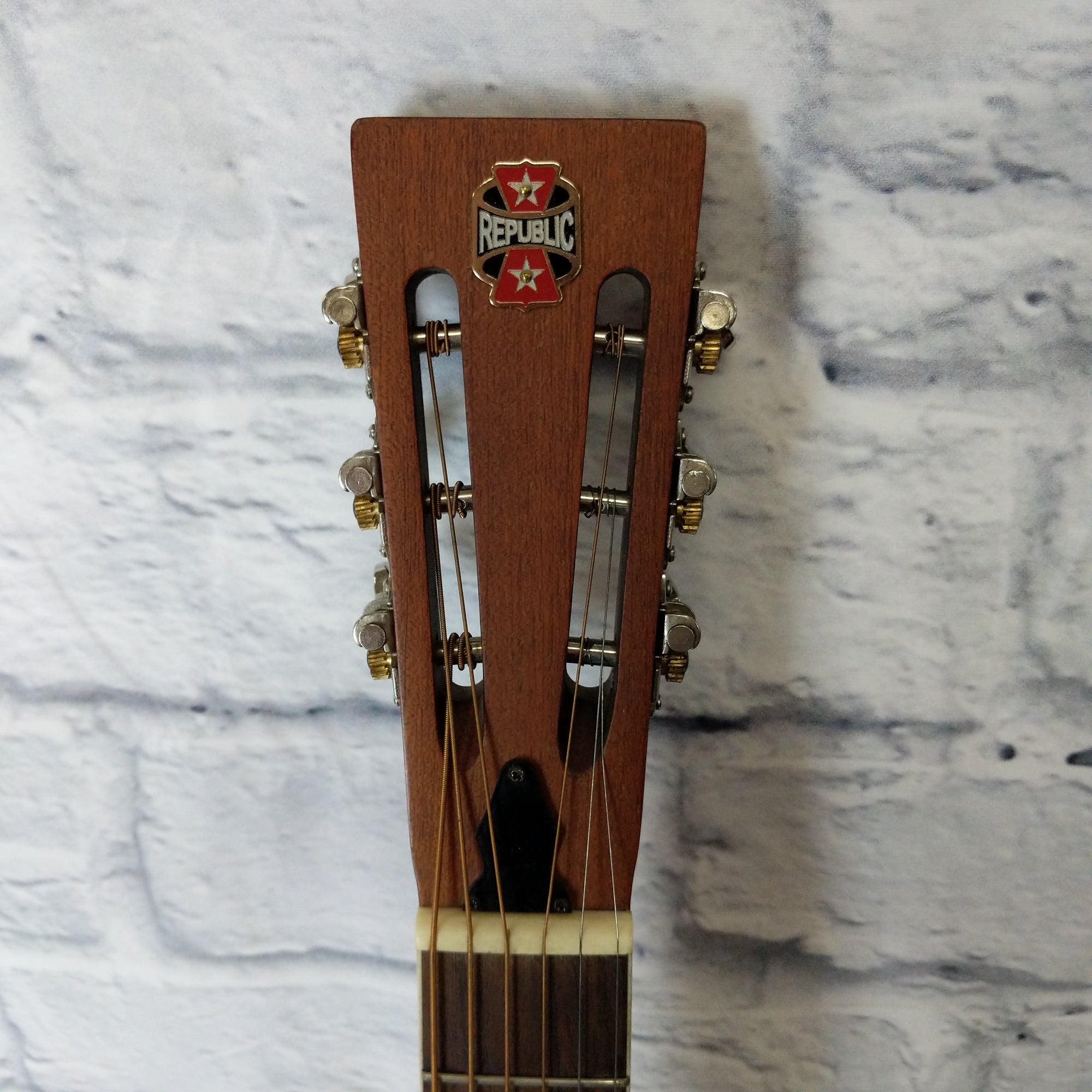 Republic Tricone Style 202 Resonator