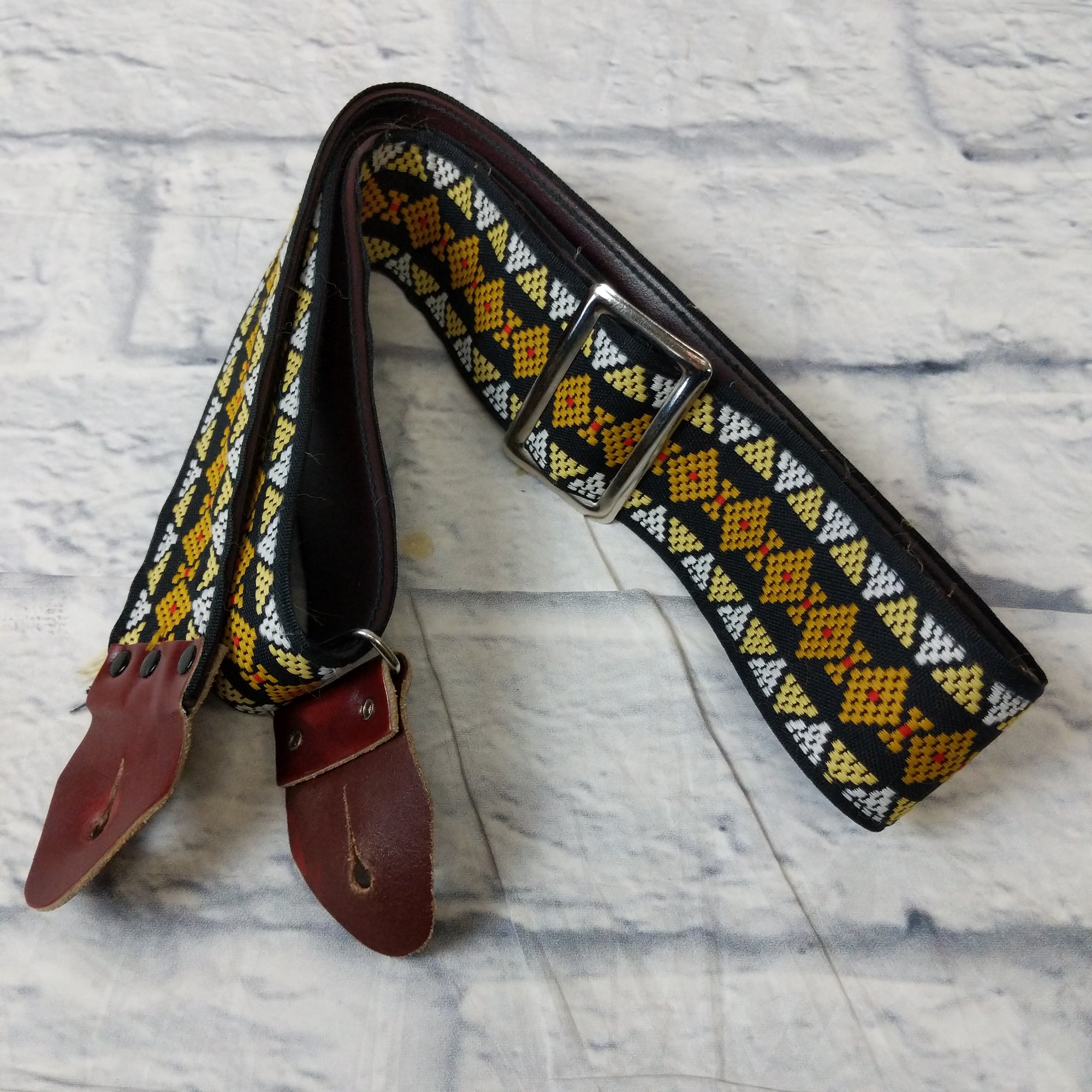 No Name guitar strap