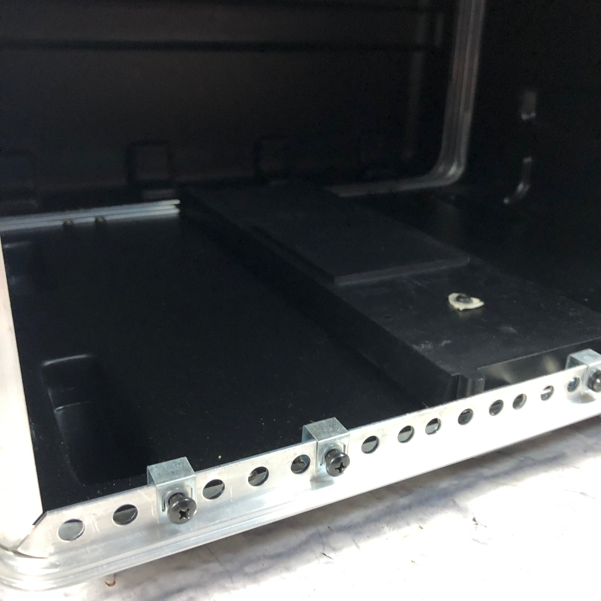 SKB 12U Roto Rack with Inserts