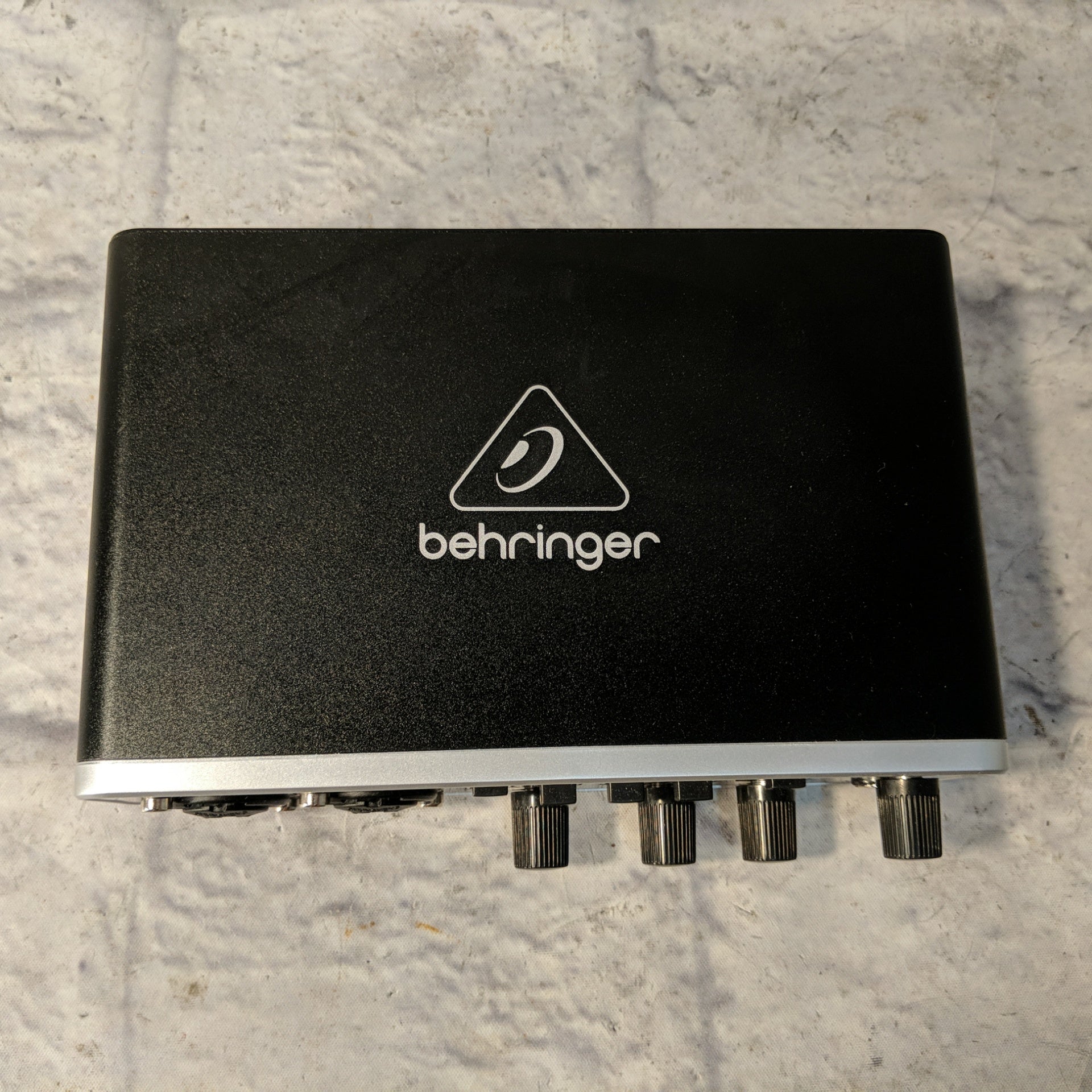 Behringer U-PHORIA UMC202HD USB 2.0 Audio Interface