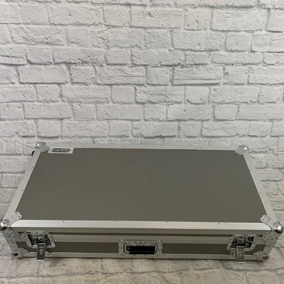 Pedaltrain Pro Pedal Board w/ Wheeled Tour Case