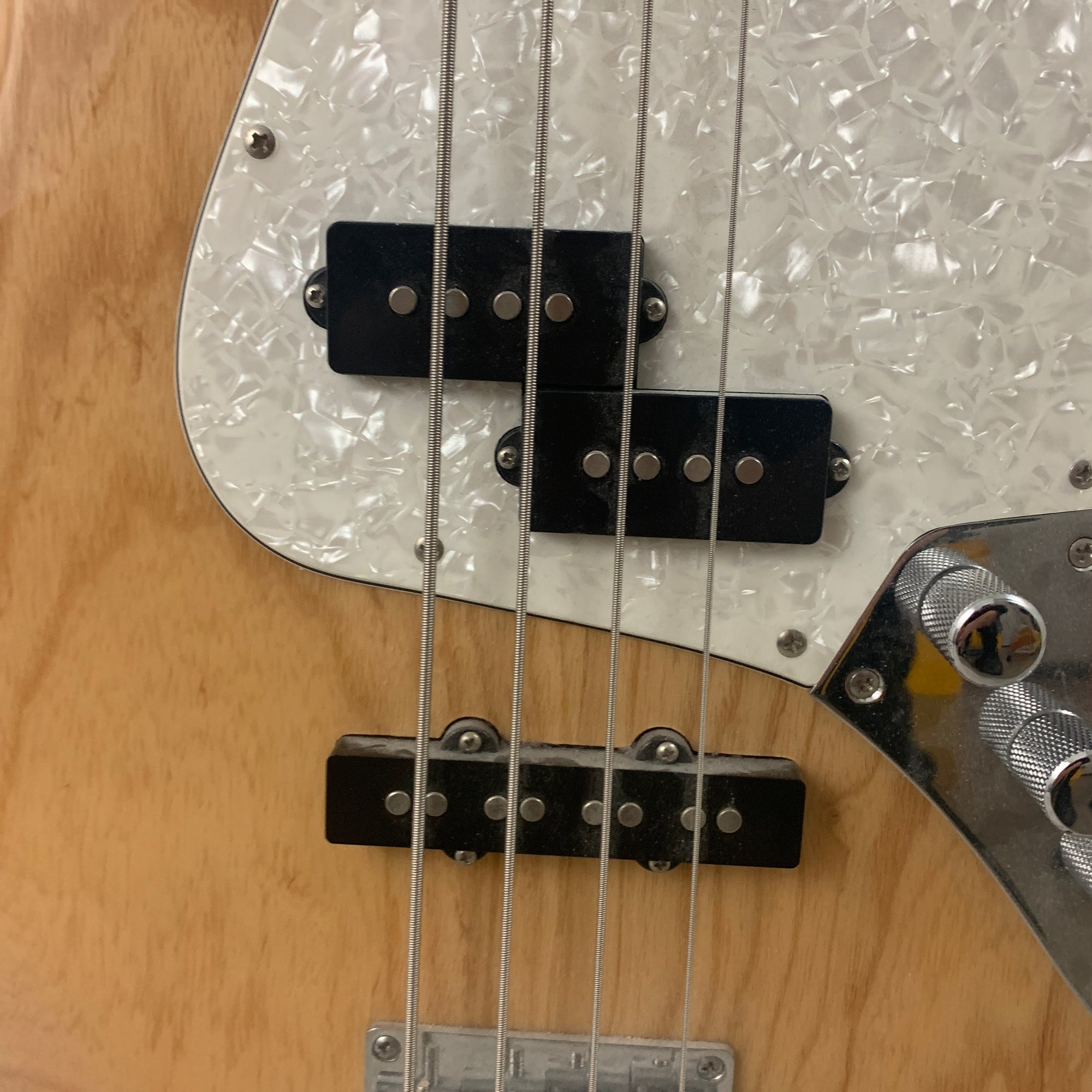 SX VTG Series 4 String PJ Bass Guitar