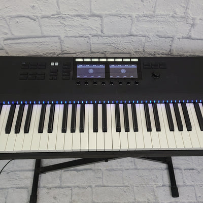 Kontrol S-Series – smart MIDI keyboard controller