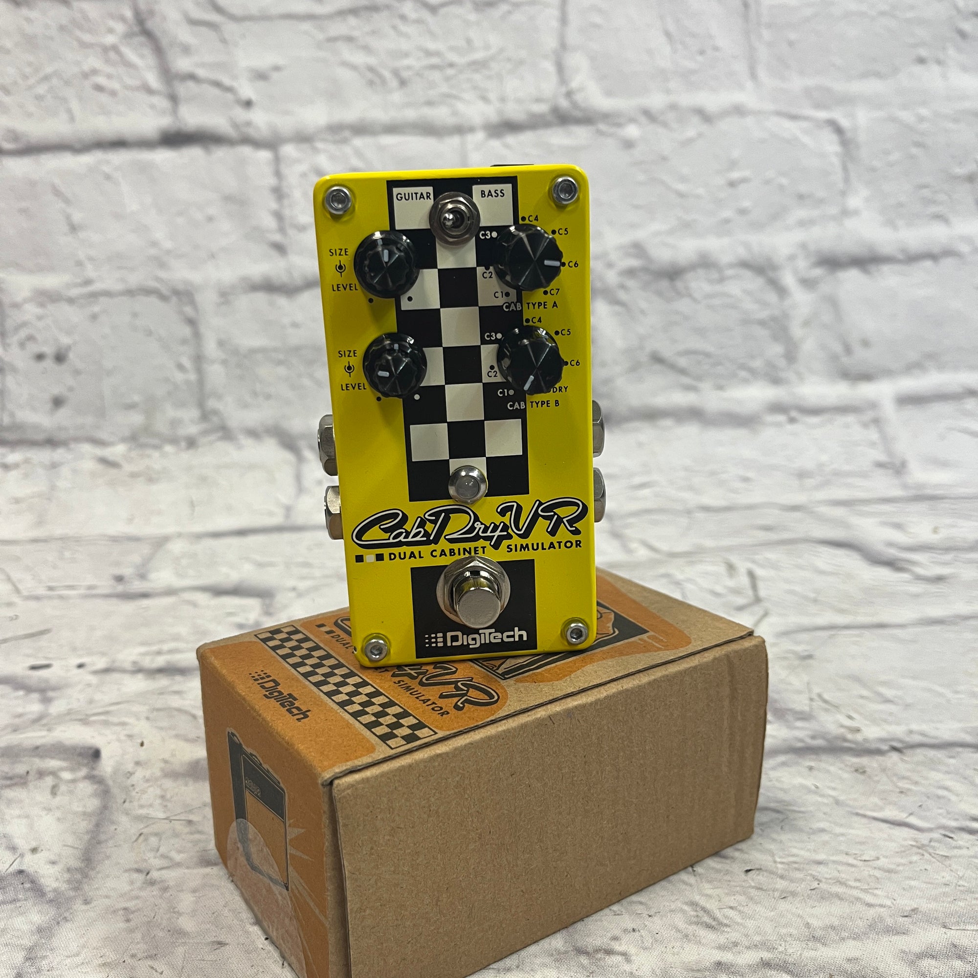 DigiTech CabDryVR Dual Cabinet Simulator Speaker Sim Cab Dry VR