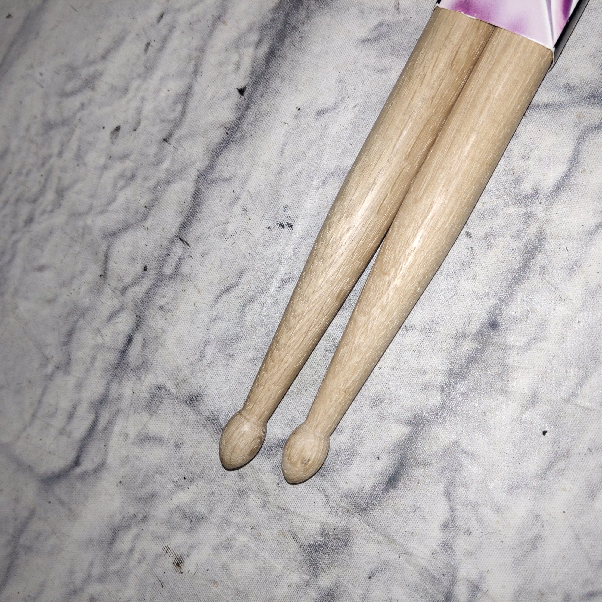 On-stage - 5b Hickory Wood Drumsticks