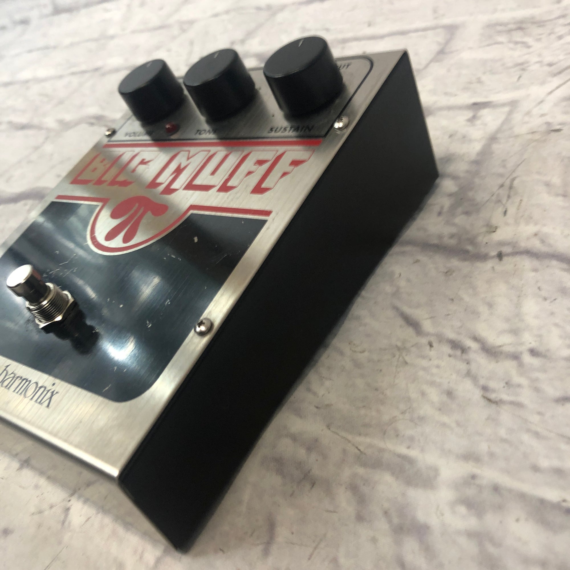 Electro-Harmonix Big Muff Pi Fuzz Pedal