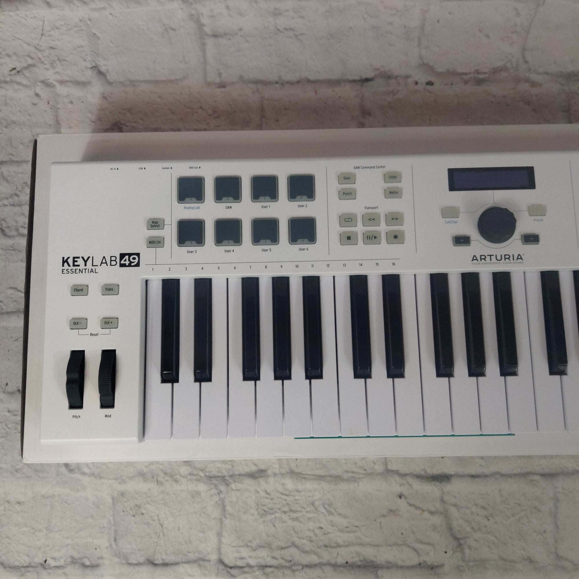 Arturia Keylab Essential 49 Midi Keyboard
