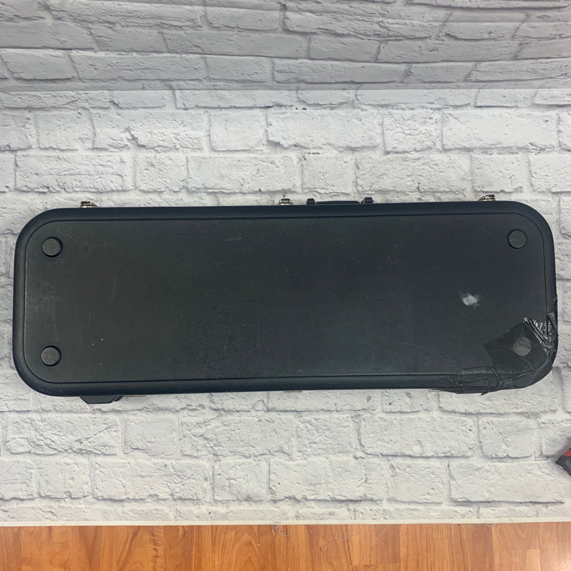Road Ready Electric Guitar Hard Shell Case
