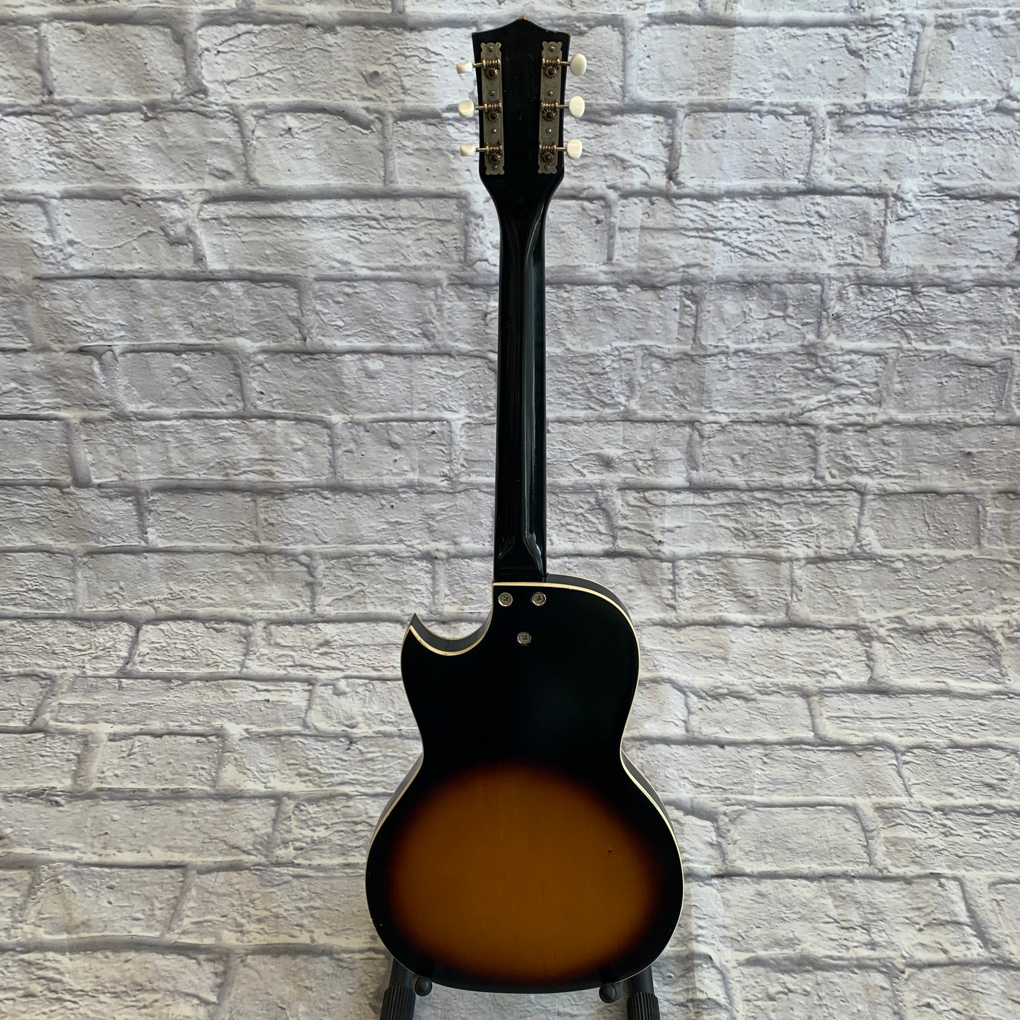 1960s Kay K1962 Value Leader Sunburst w/ Case