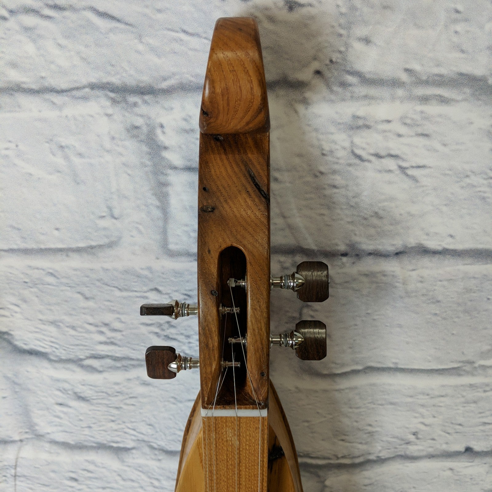Cabin Creek Teardrop Shaped Appalachian Mountain Dulcimer Handmade from Solid Chestnut Wood