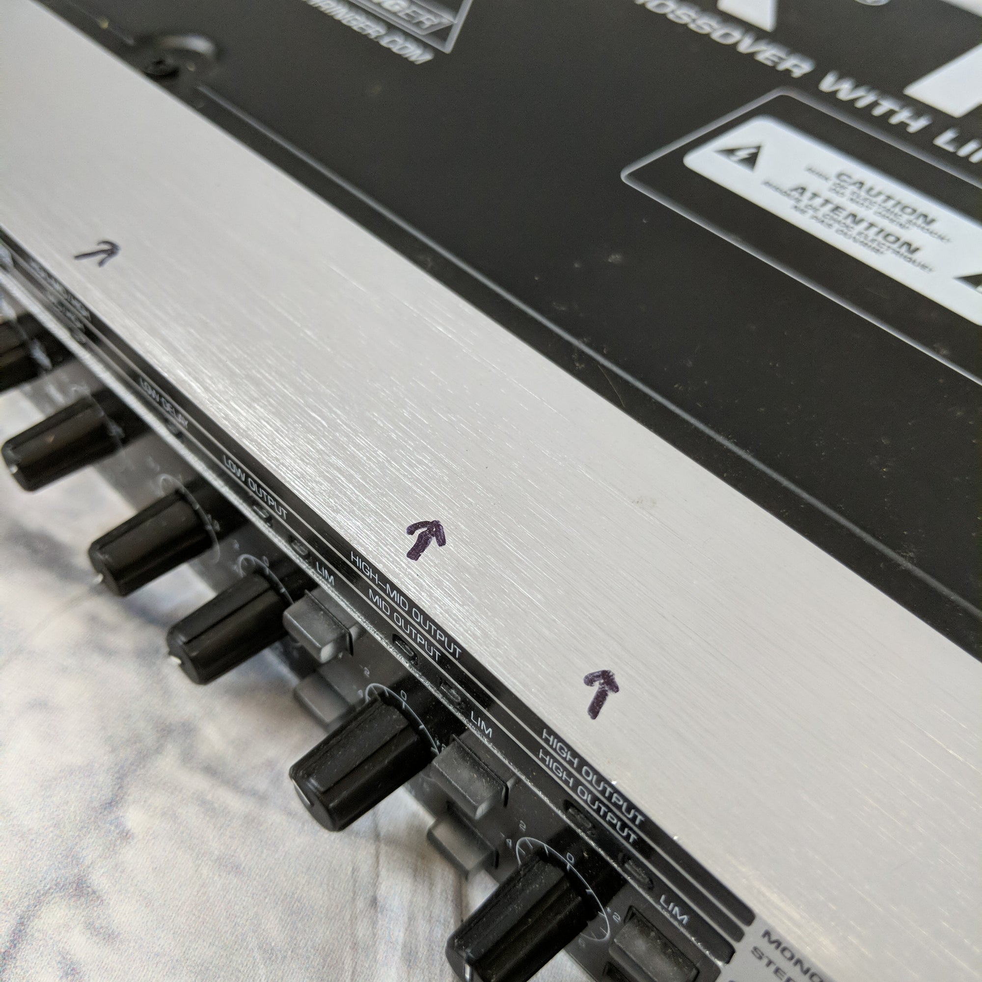Behringer Super X-Pro Rack Unit