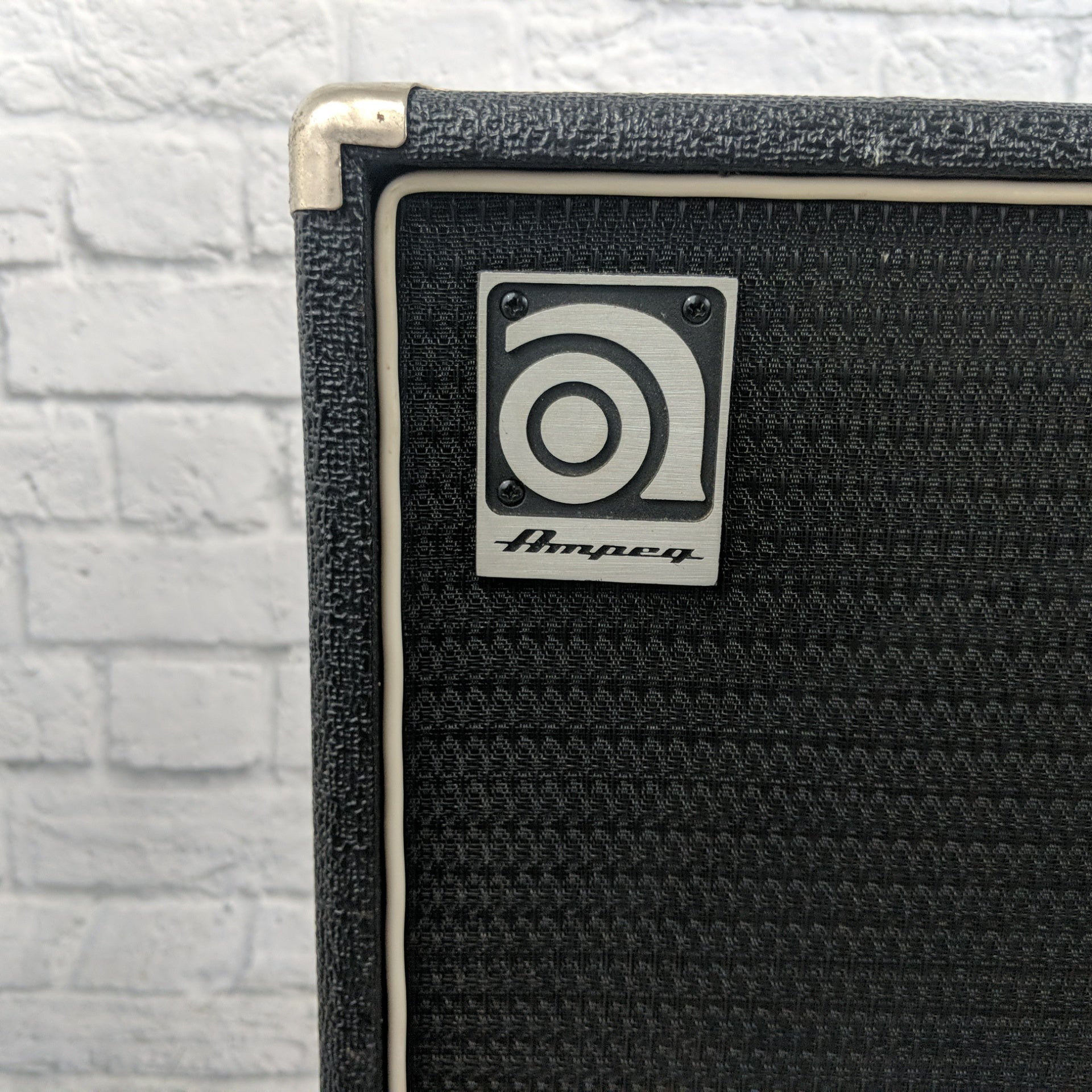 Ampeg BA-115HP Bass Combo