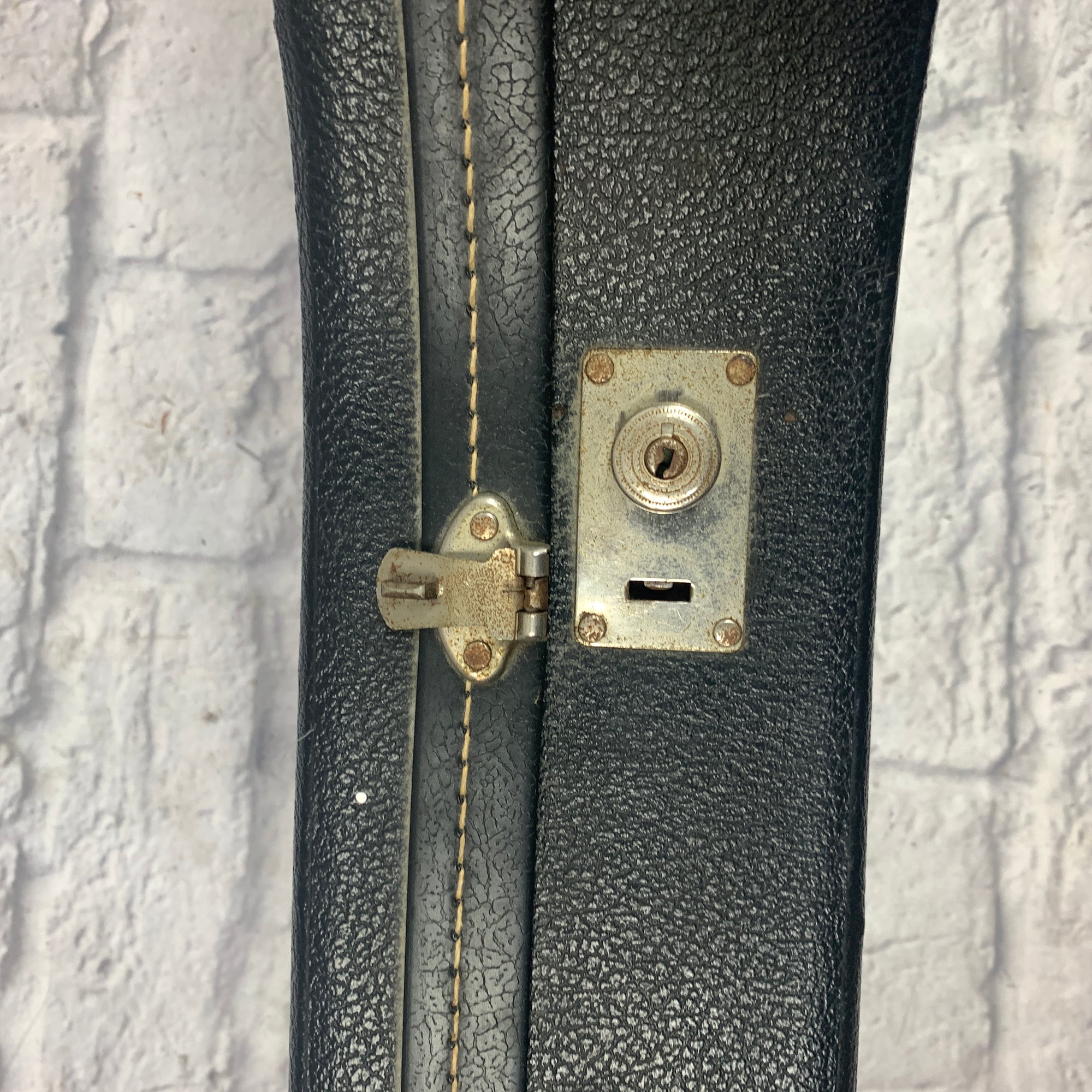 Vintage Gibson Electric Guitar Case