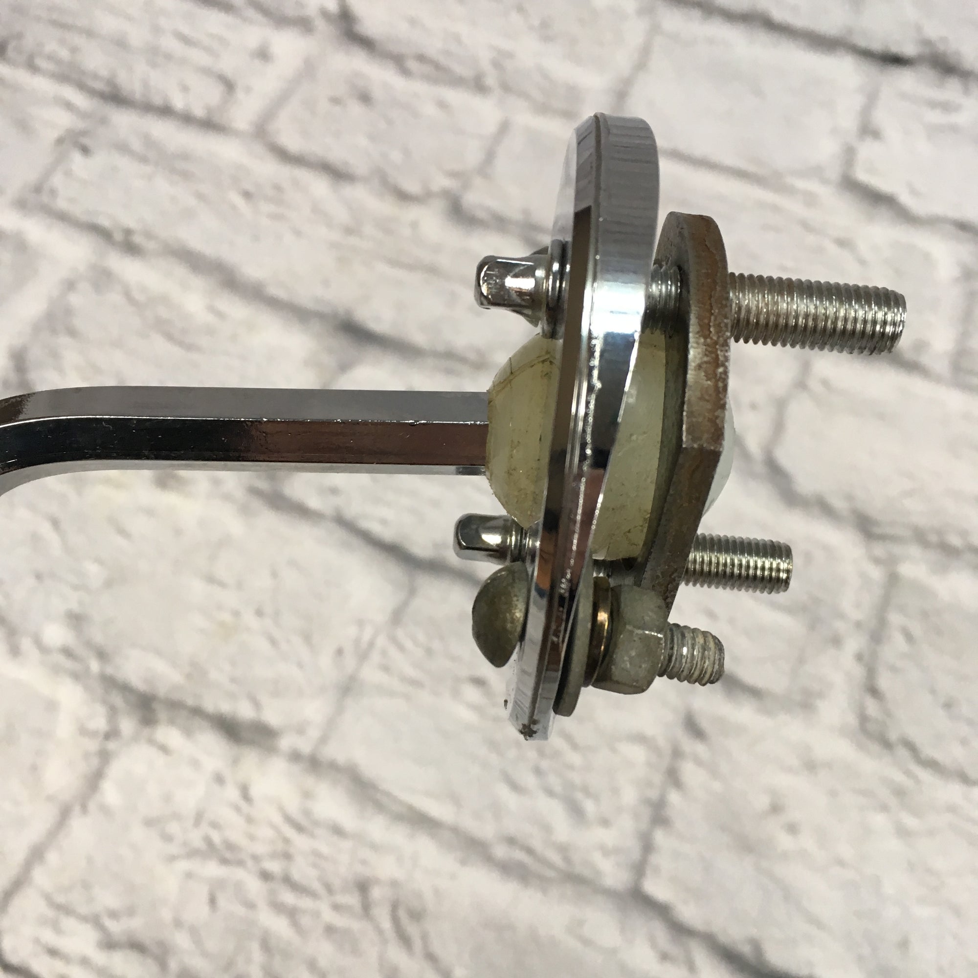 Gretsch Monster Tom Mount